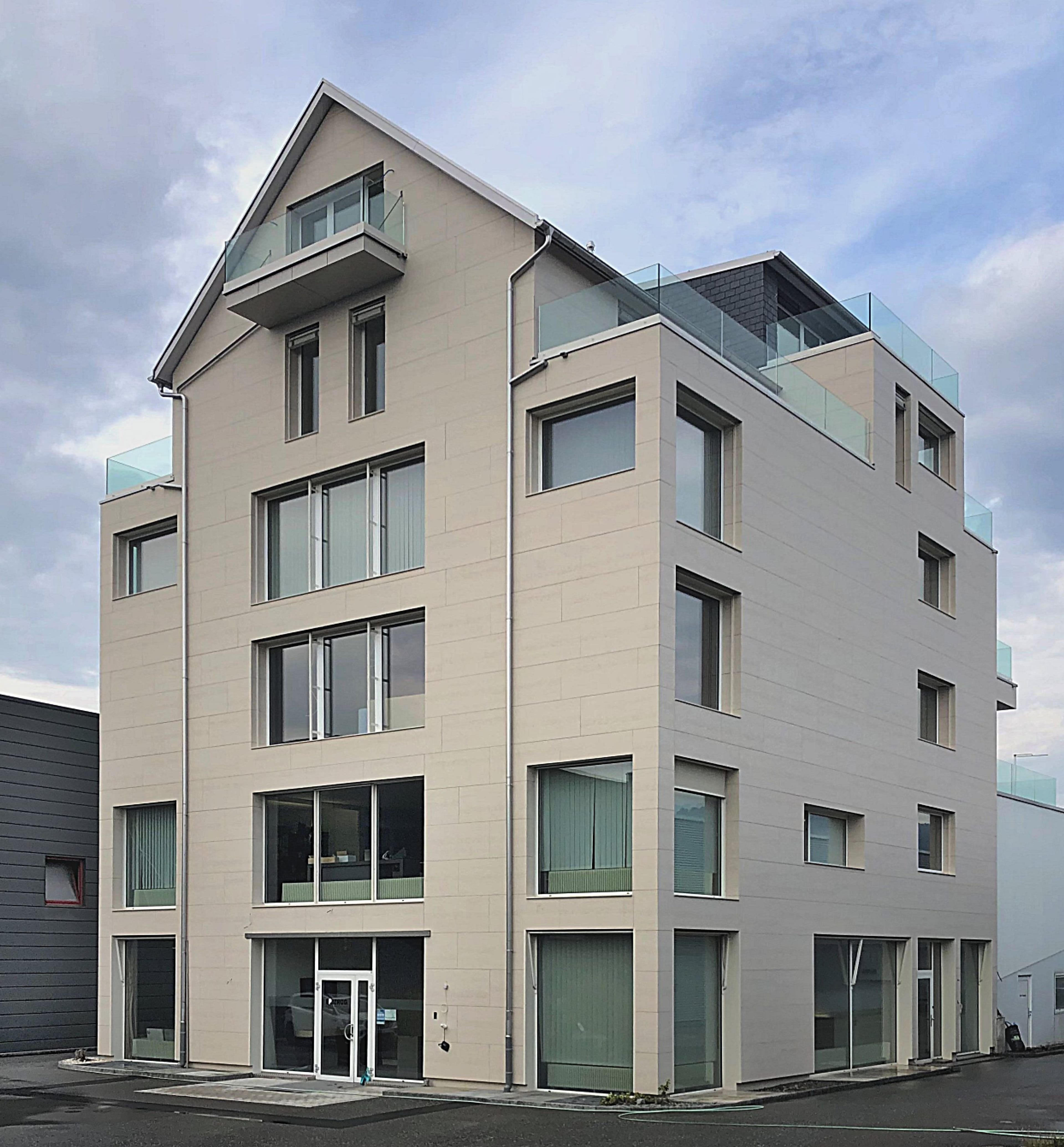 Repräsentative Gewerbeflächen 178-788 m² in Bubikon - Bild 12