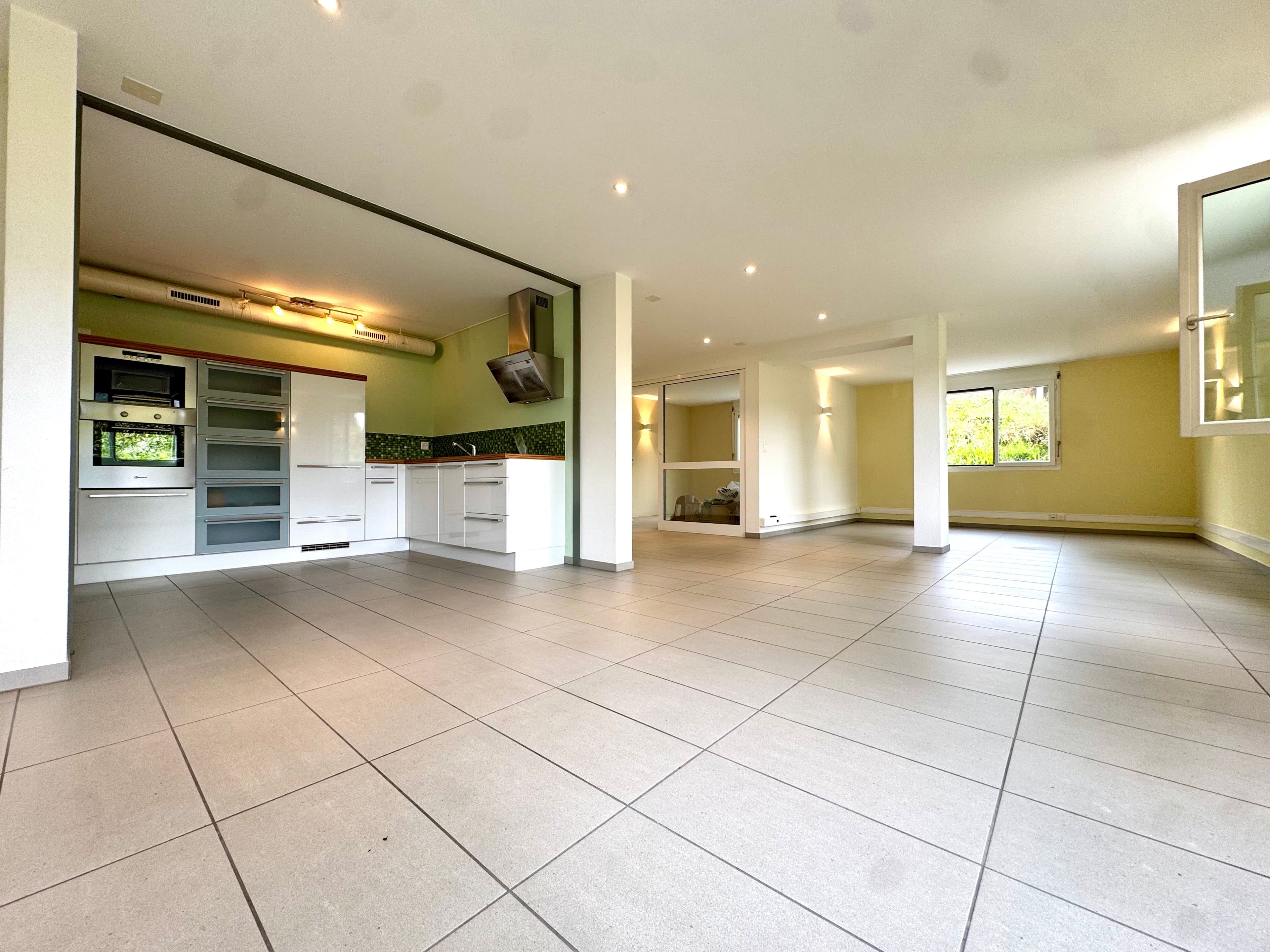 2.5-Zimmer-Loft mit viel Raumgefühl in Frick kaufen - Bild 2