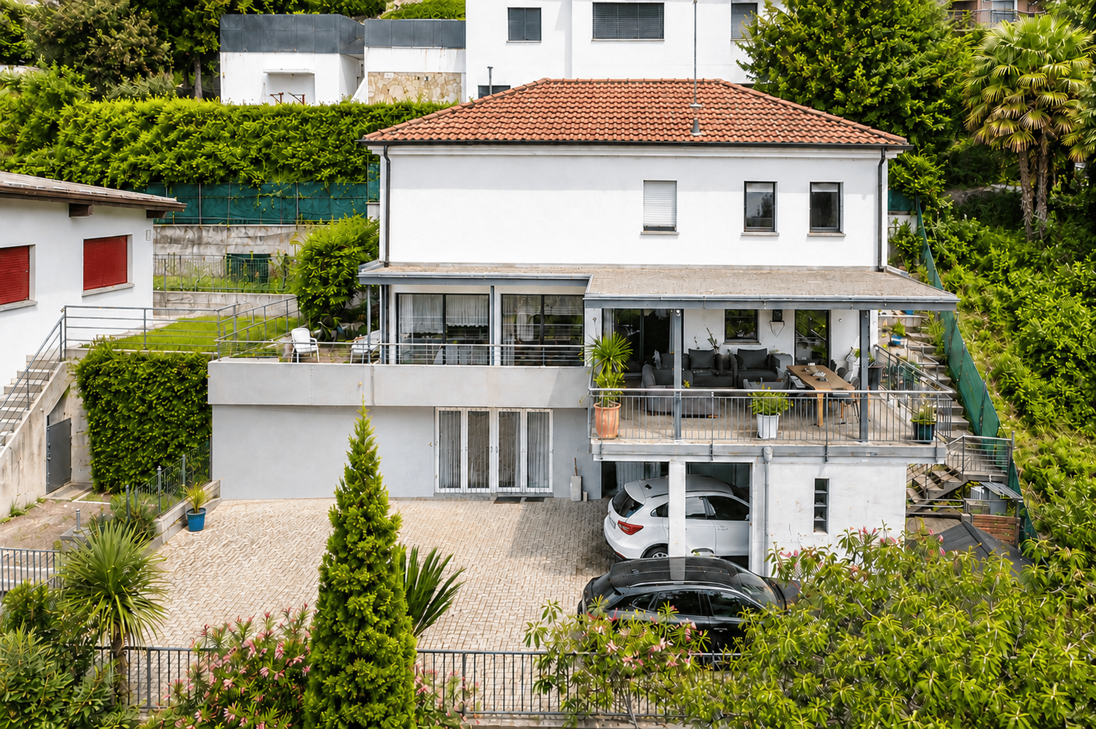 Grosszügiges 5.5-Zi. Einfamilienhaus mit Weitsicht, Terrassen und Garten in Vacallo zu verkaufen - 1