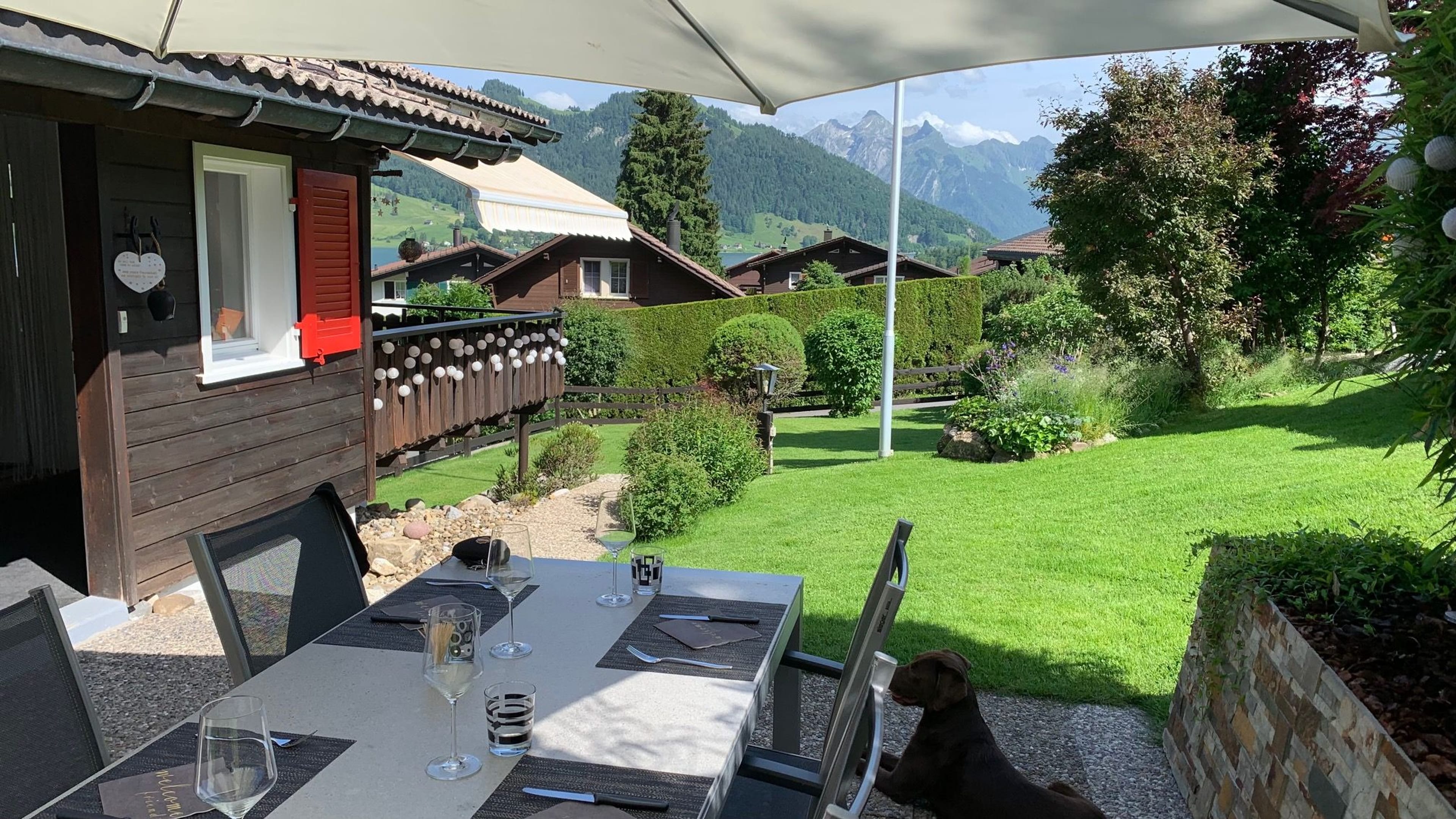 Charmantes Chalet mit See- und Bergsicht - Bild 4