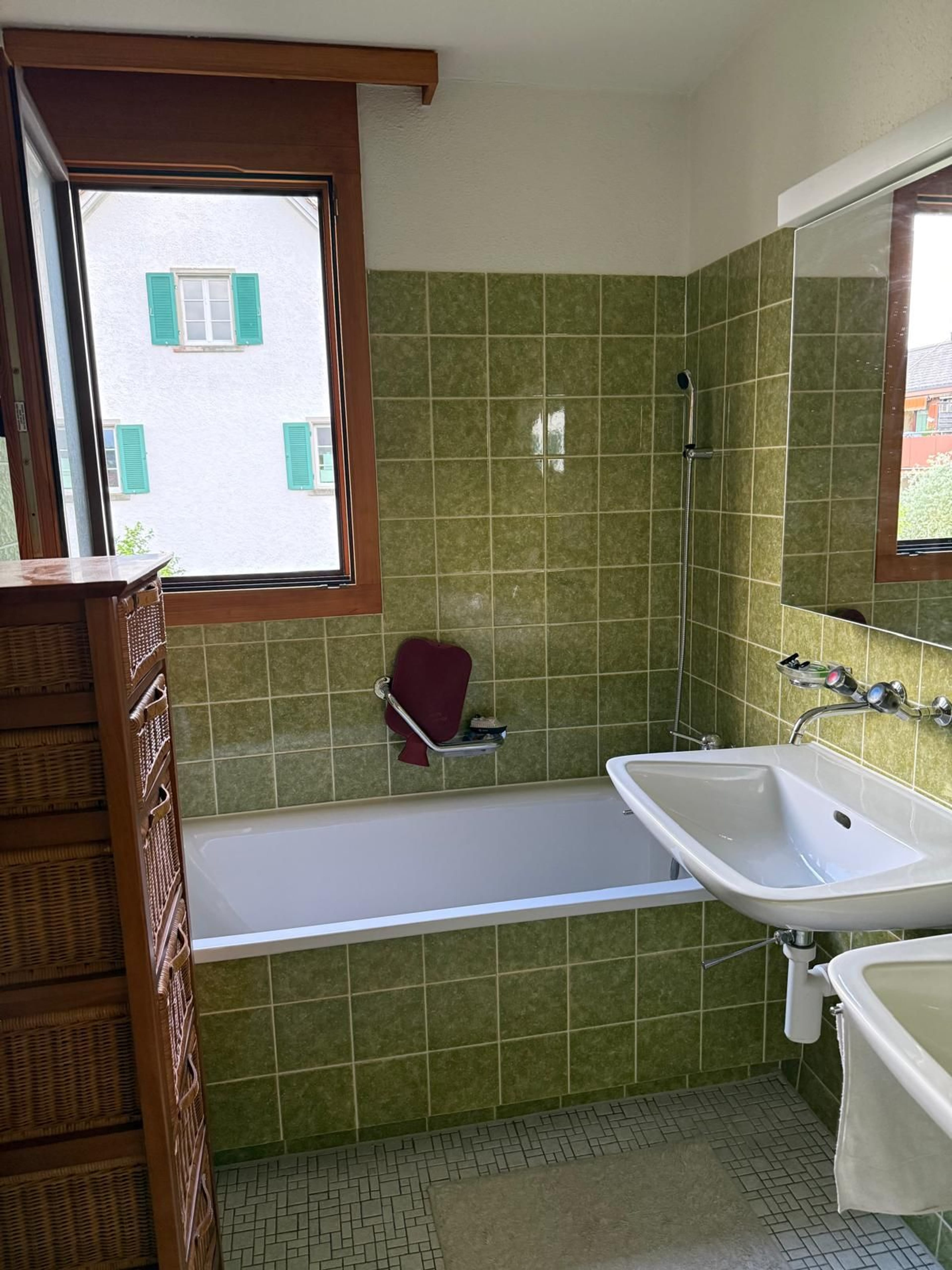 3.5-Zimmer-Dachwohnung mit freier Weitsicht in Tagelswangen  - 10