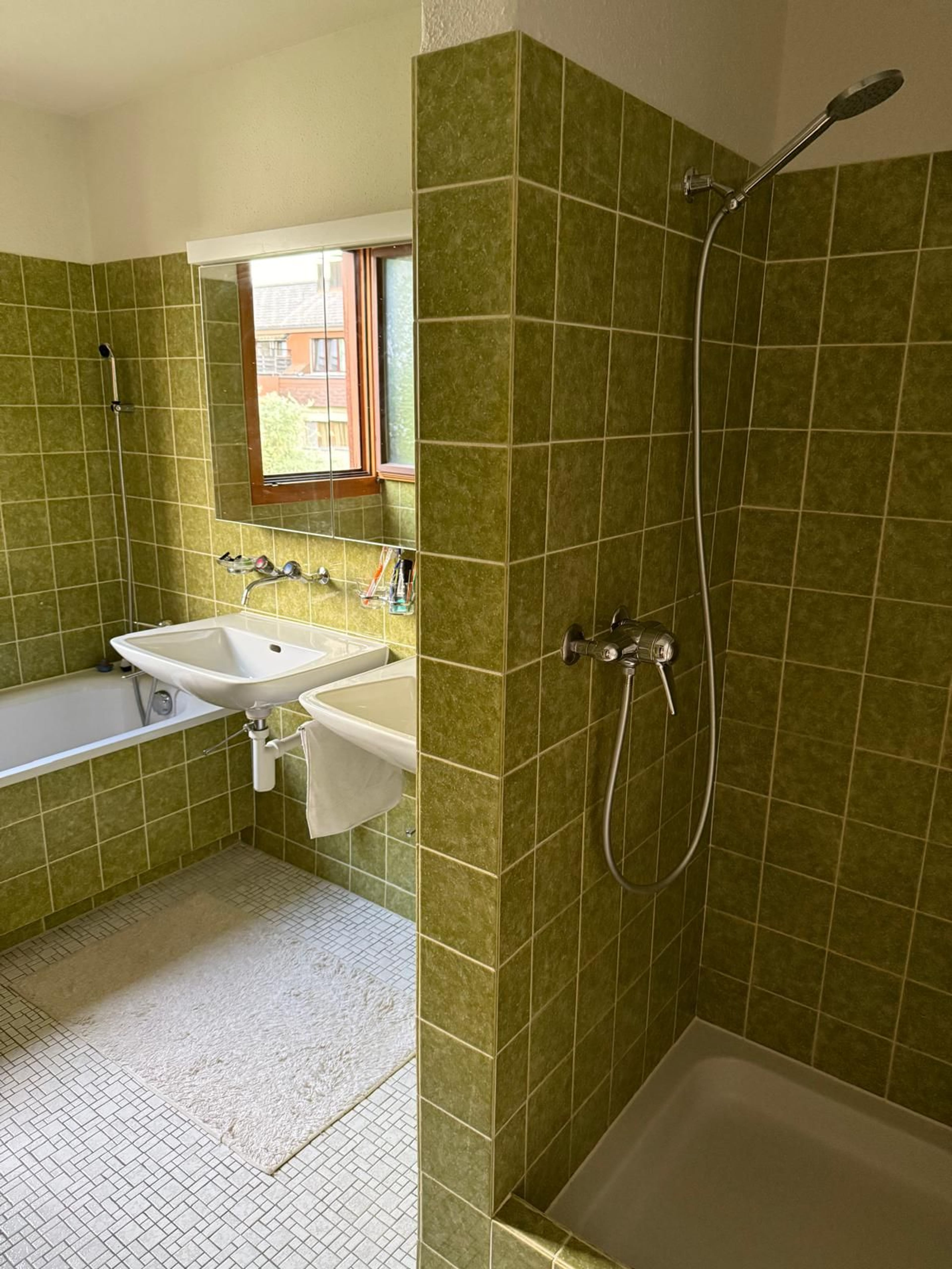 3.5-Zimmer-Dachwohnung mit freier Weitsicht in Tagelswangen  - 9