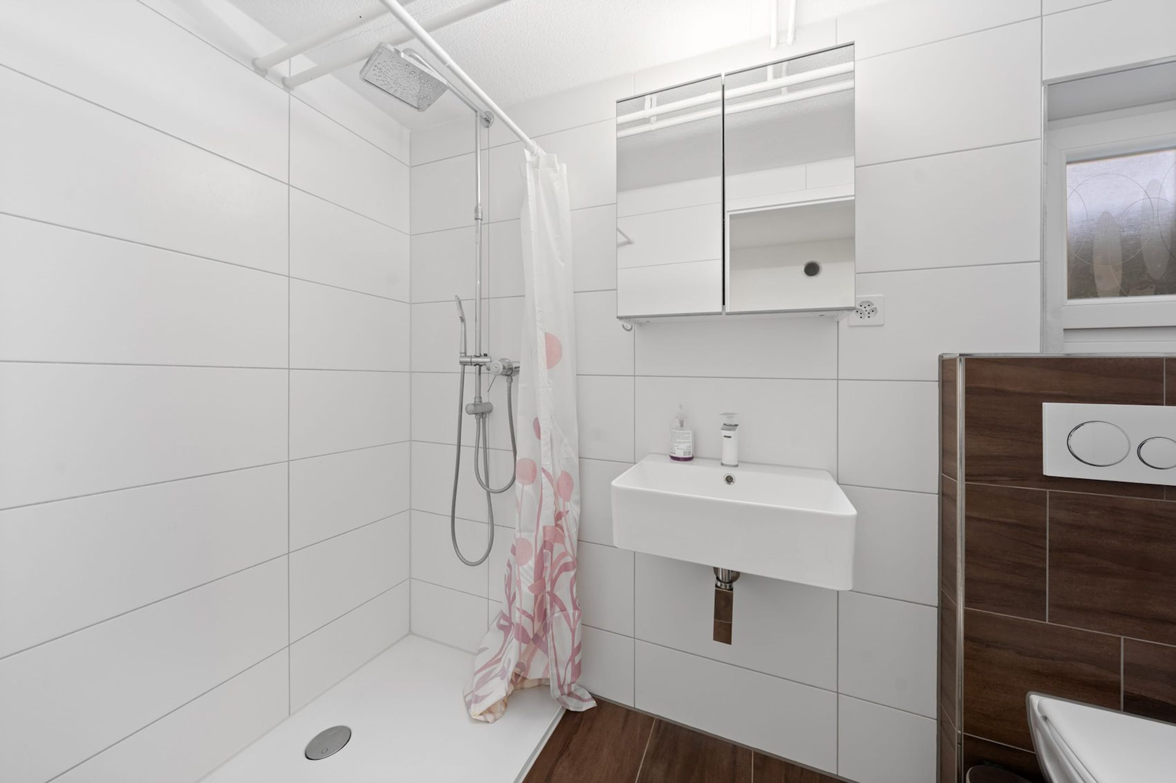 6.5-Zi. Bungalow-Reihenhaus mit Garten in Däniken - steuergünstig - 12