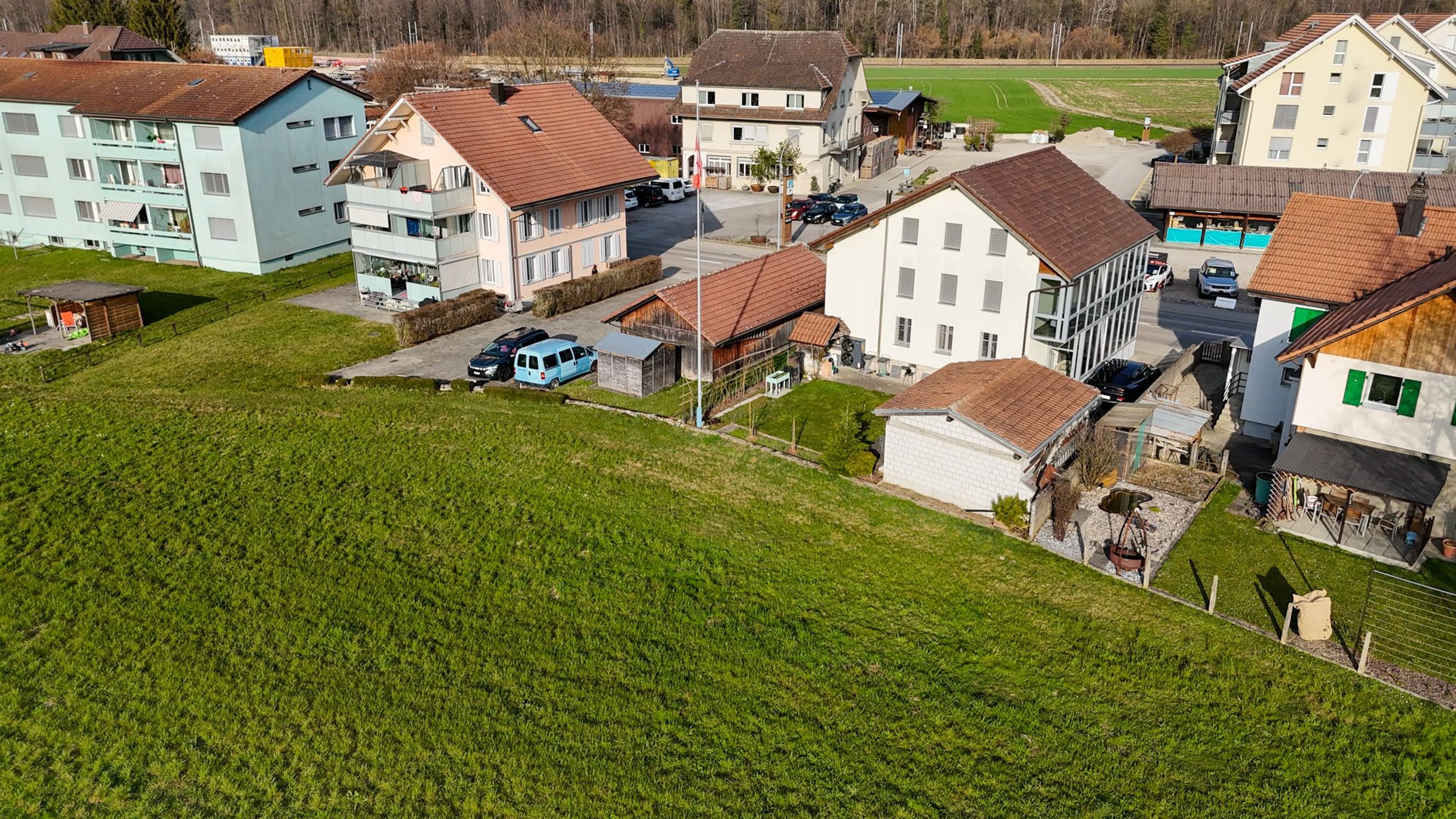 Kernsaniertes 3-Einheiten-Mehrfamilienhaus in Oberburg - Bild 1