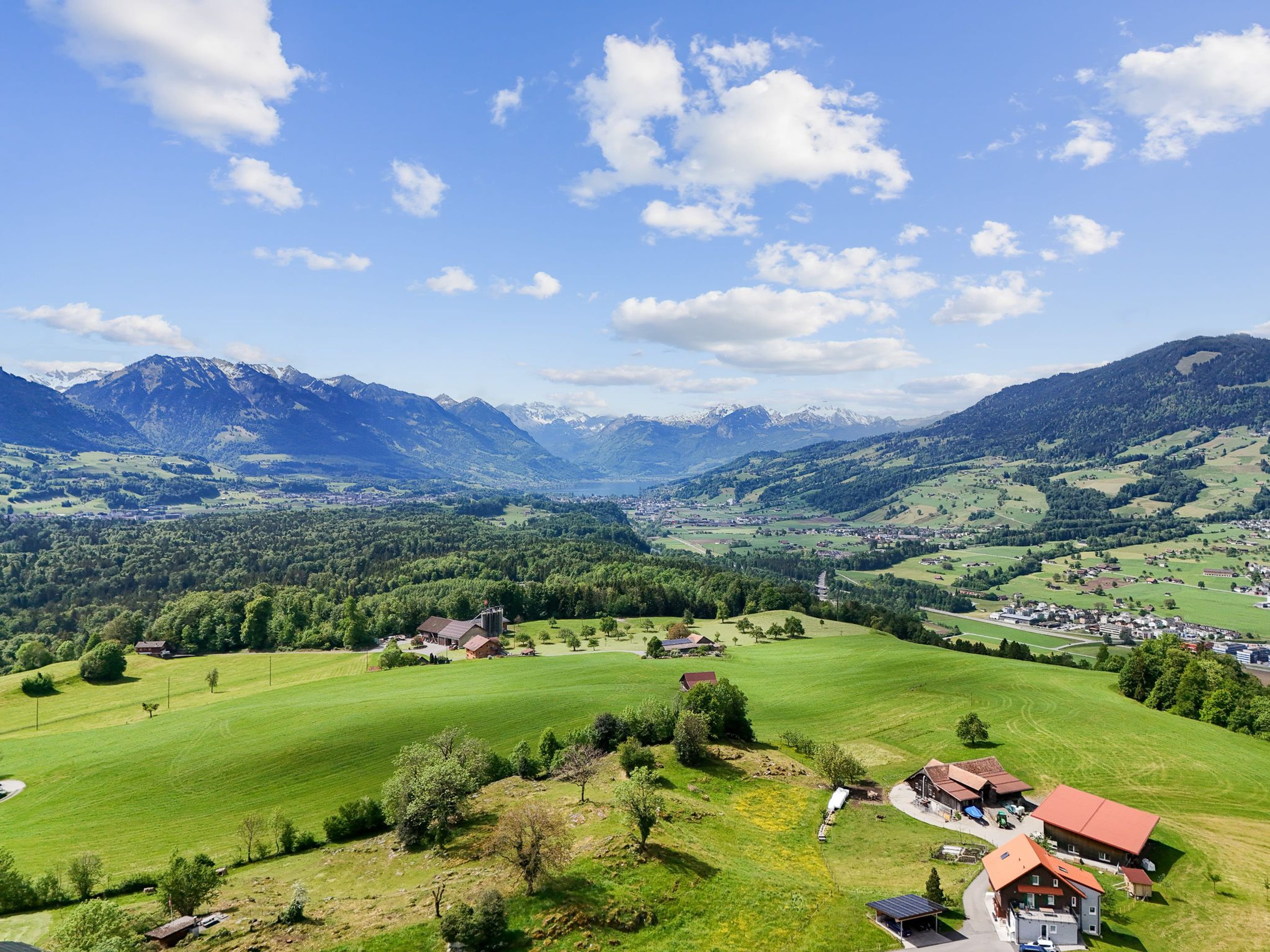 4.5-Zimmer-Einfamilienhaus mit Einliegerwohnung und traumhafter Bergsicht in Ennetmoos - 31