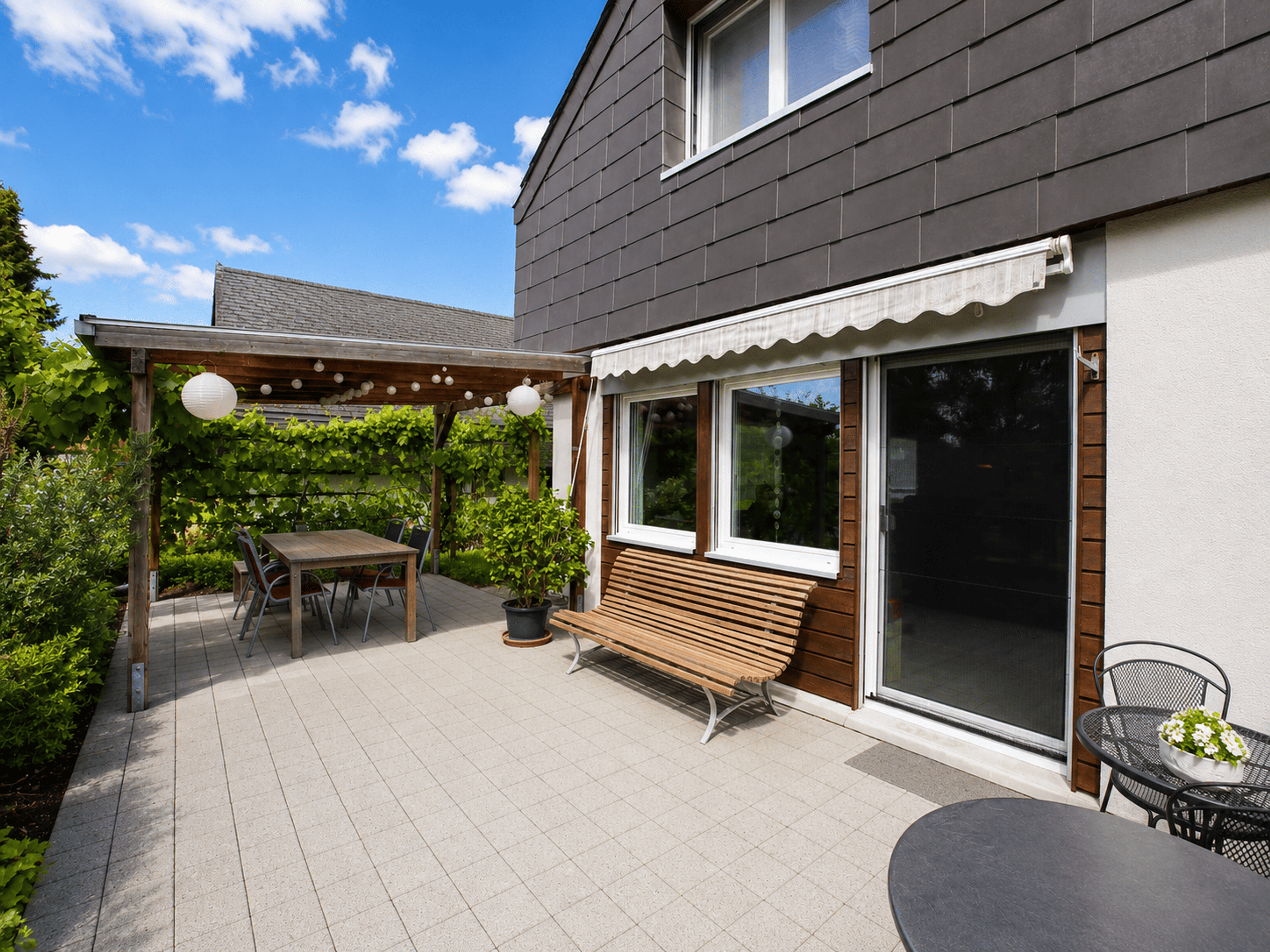 Safnern: 5.5-Zi.-Einfamilienhaus mit Garten - ruhig & gepflegt - Bild 12