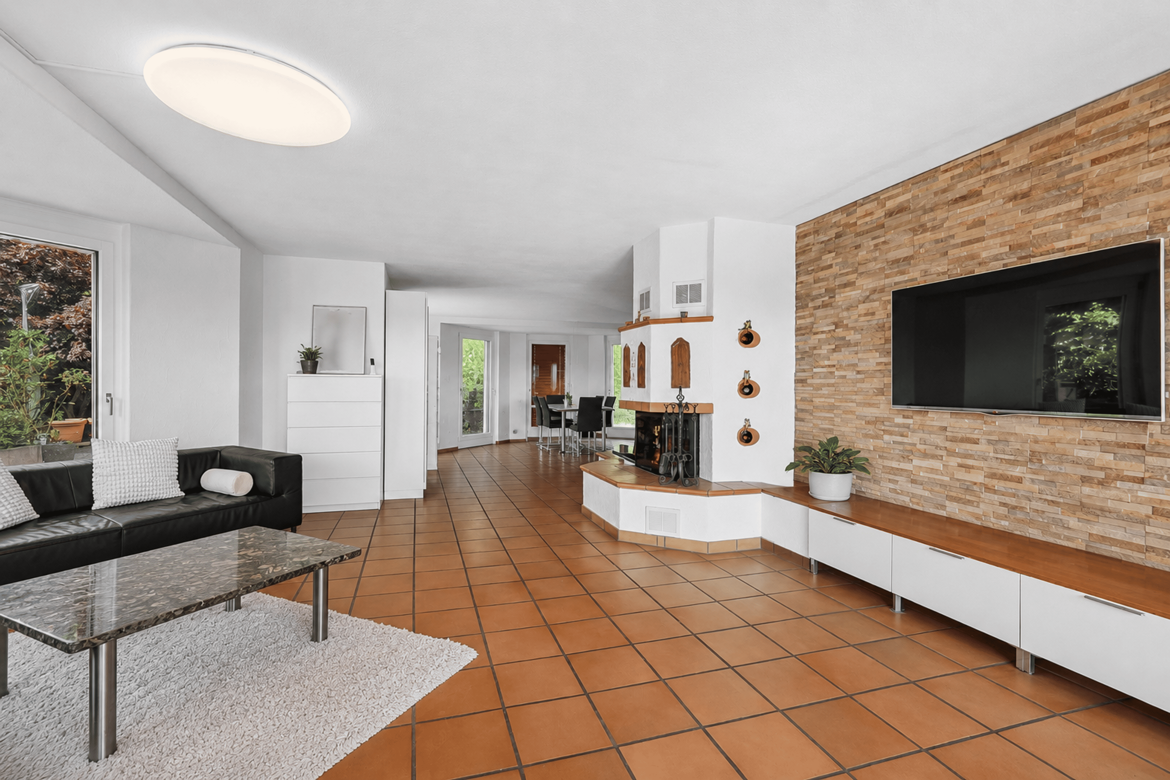 Grosszügiges 7.5-Zimmer-EFH mit weitläufigem Grundstück in Rickenbach LU - 10