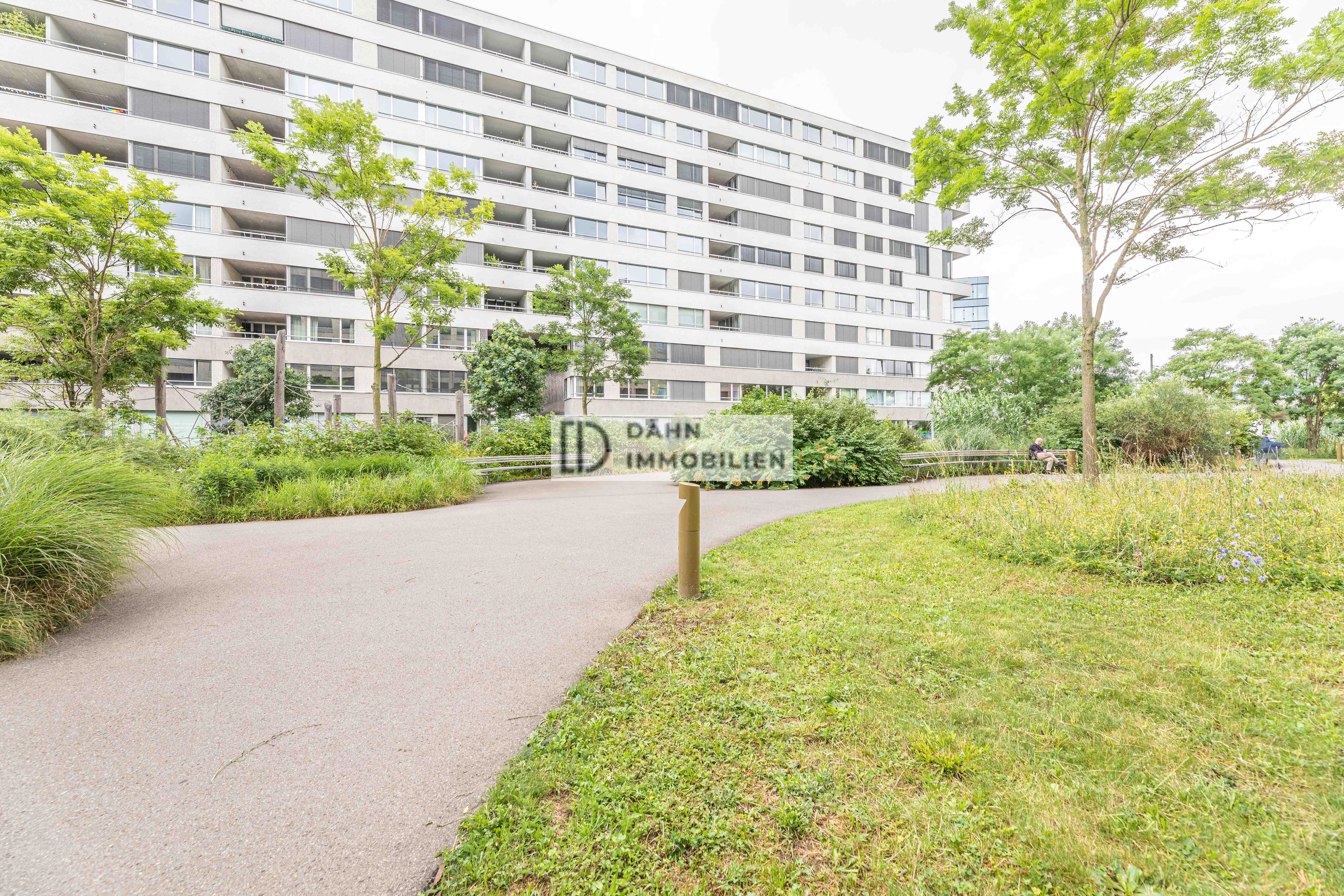 3.5-Zi.-Wohnung mit Loggia beim Maaghof mieten, Zürich - 11