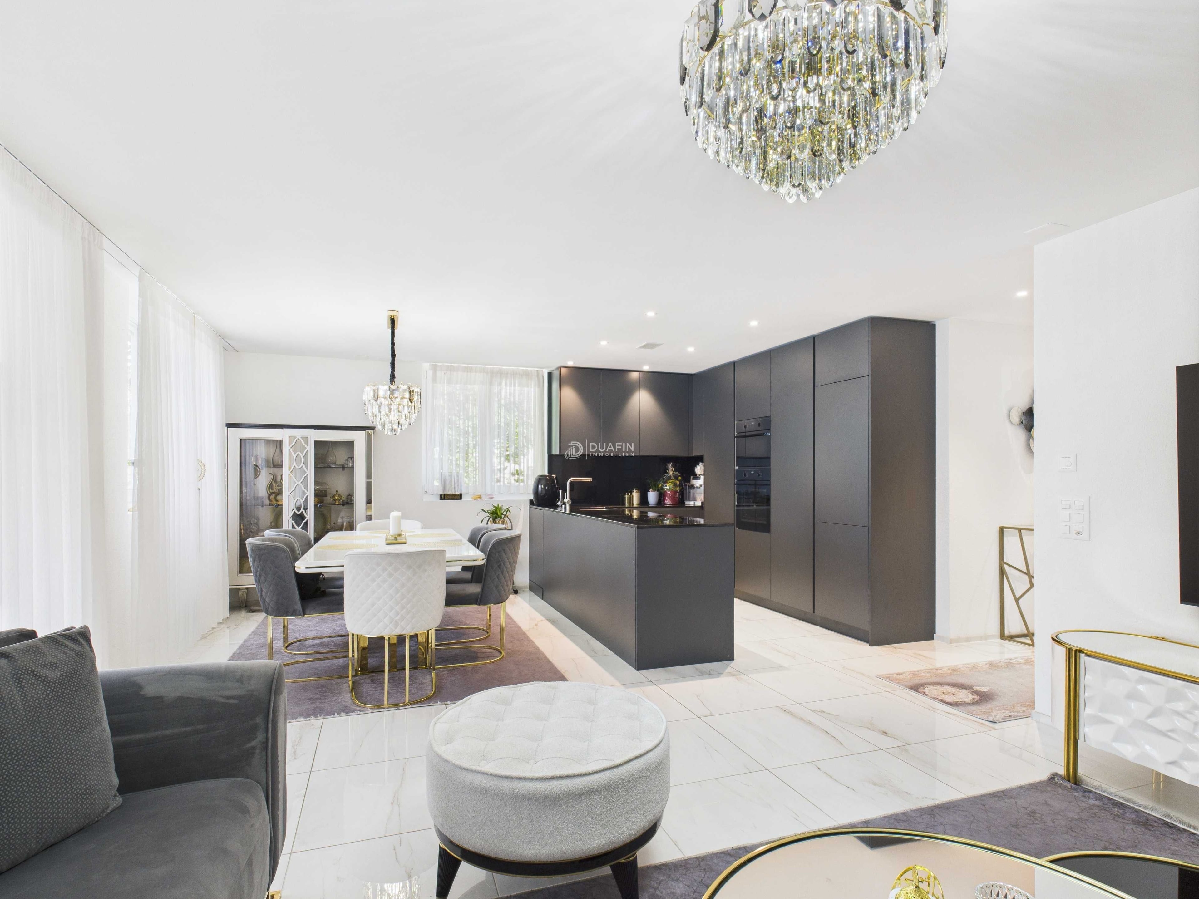 Moderne 4.5-Zi.-Wohnung mit Balkon & 2 TG in Ottenbach kaufen - Bild 1