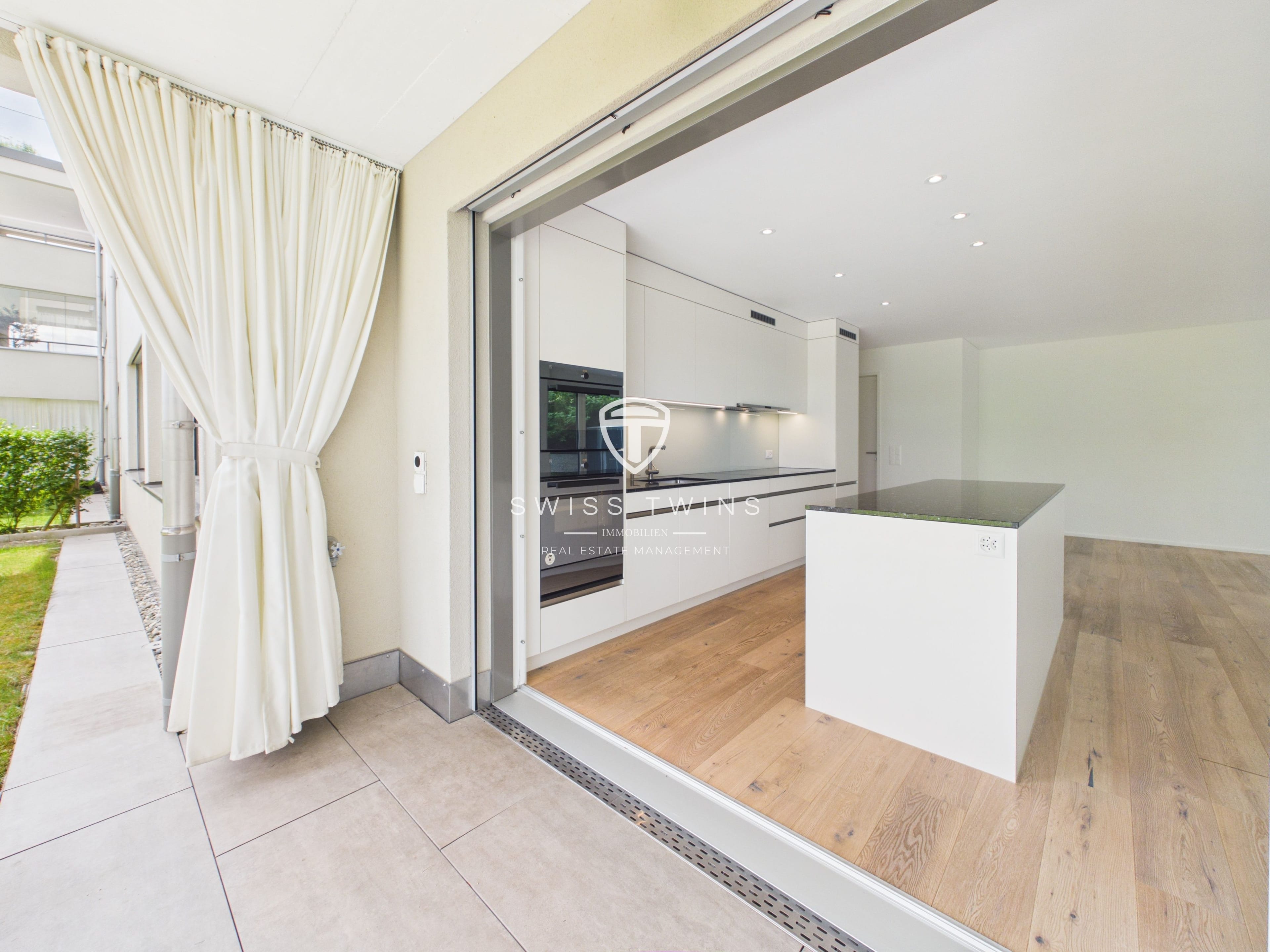 Moderne 3.5-Zi.-Gartenwohnung mit Komfort in Richterswil inklusive 2 Garagenplätze - Bild 4