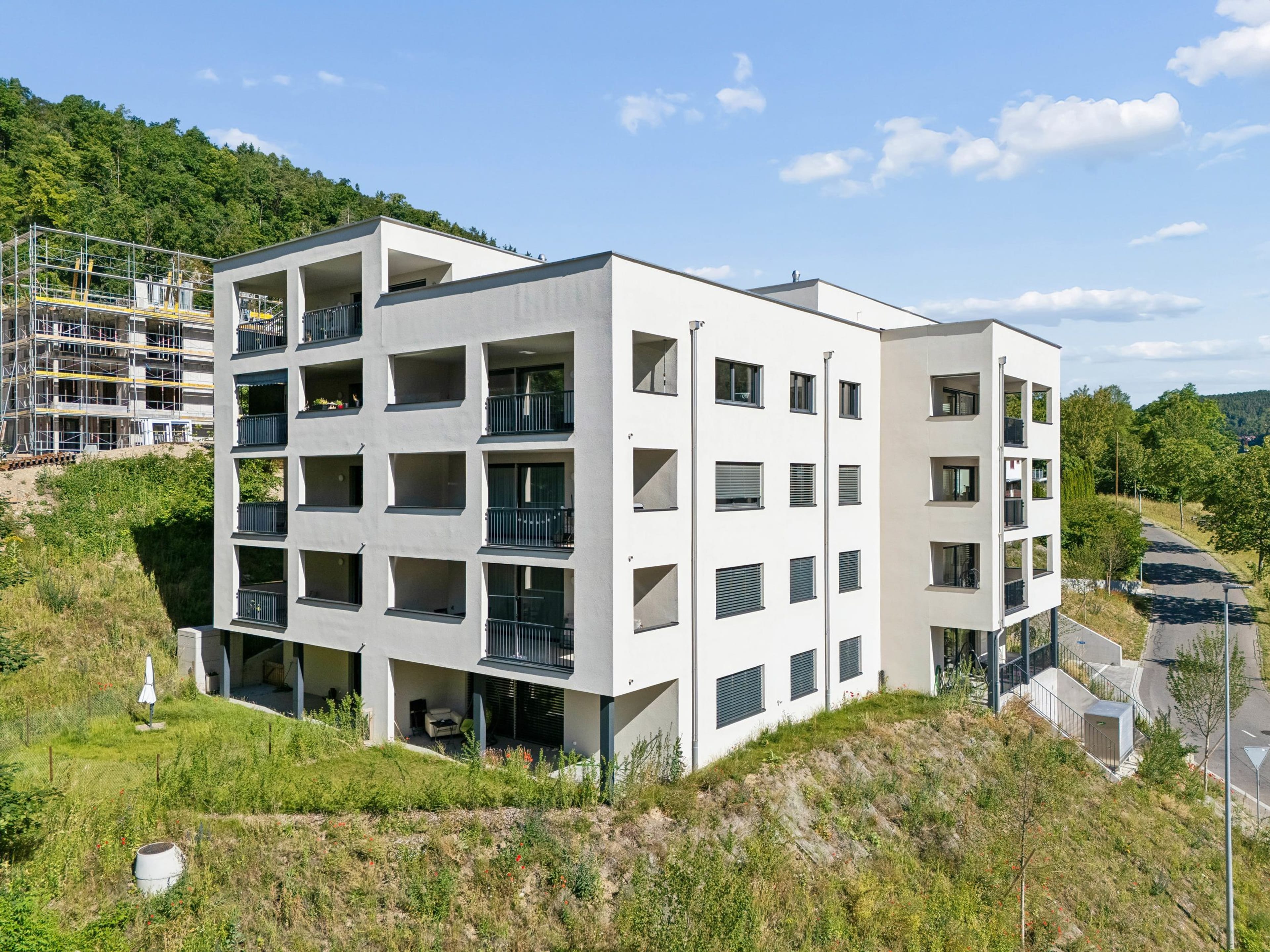 Bezugsbereite 2.5-Zimmer-Neubauwohnung mit Terrasse in Schaffhausen - Bild 4
