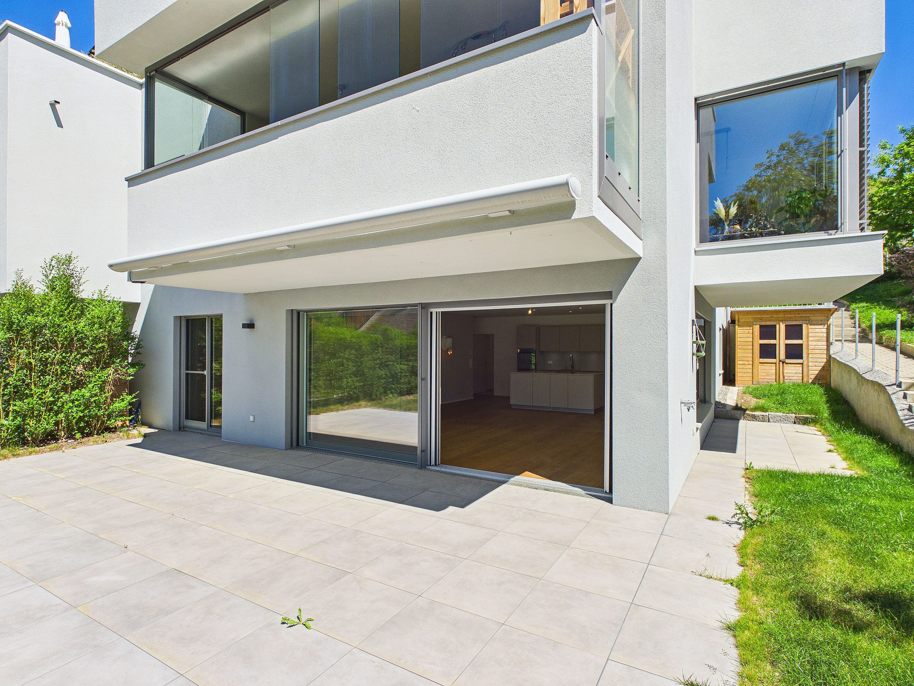 WOW in Eglisau. Terrasse, 100m2 Garten und Privatsphäre - hier stimmt so einiges. - 21