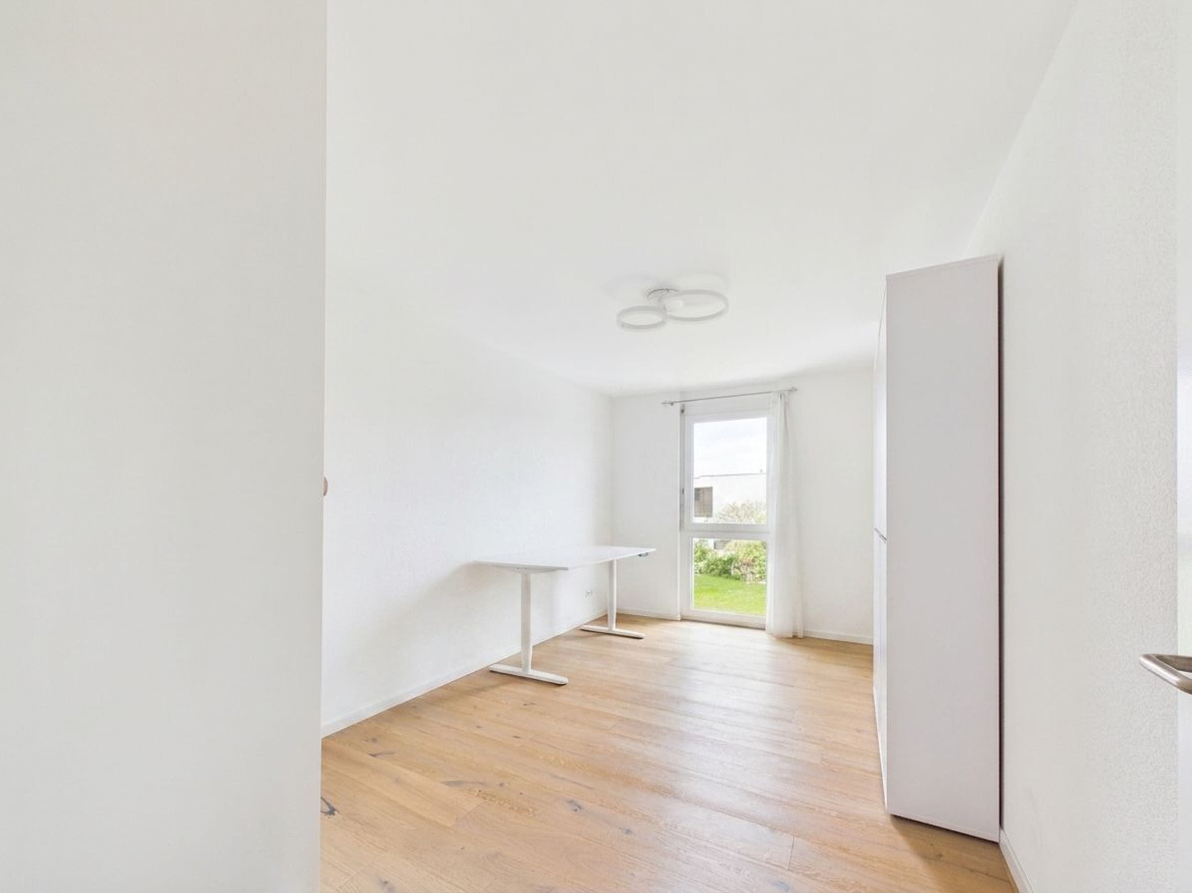4.5-Zimmer-Wohnung mit grosser Terrasse in Winkel mieten - Bild 17