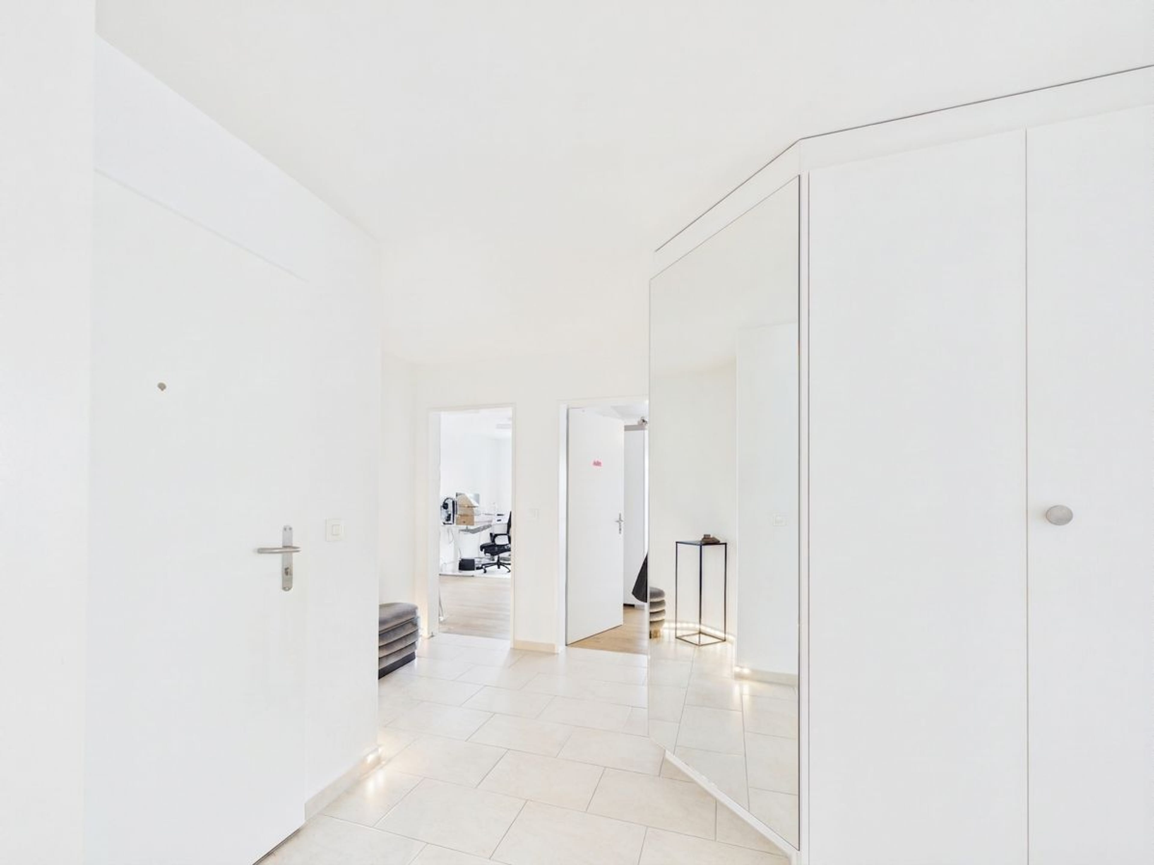 4.5-Zimmer-Wohnung mit grosser Terrasse in Winkel mieten - Bild 8