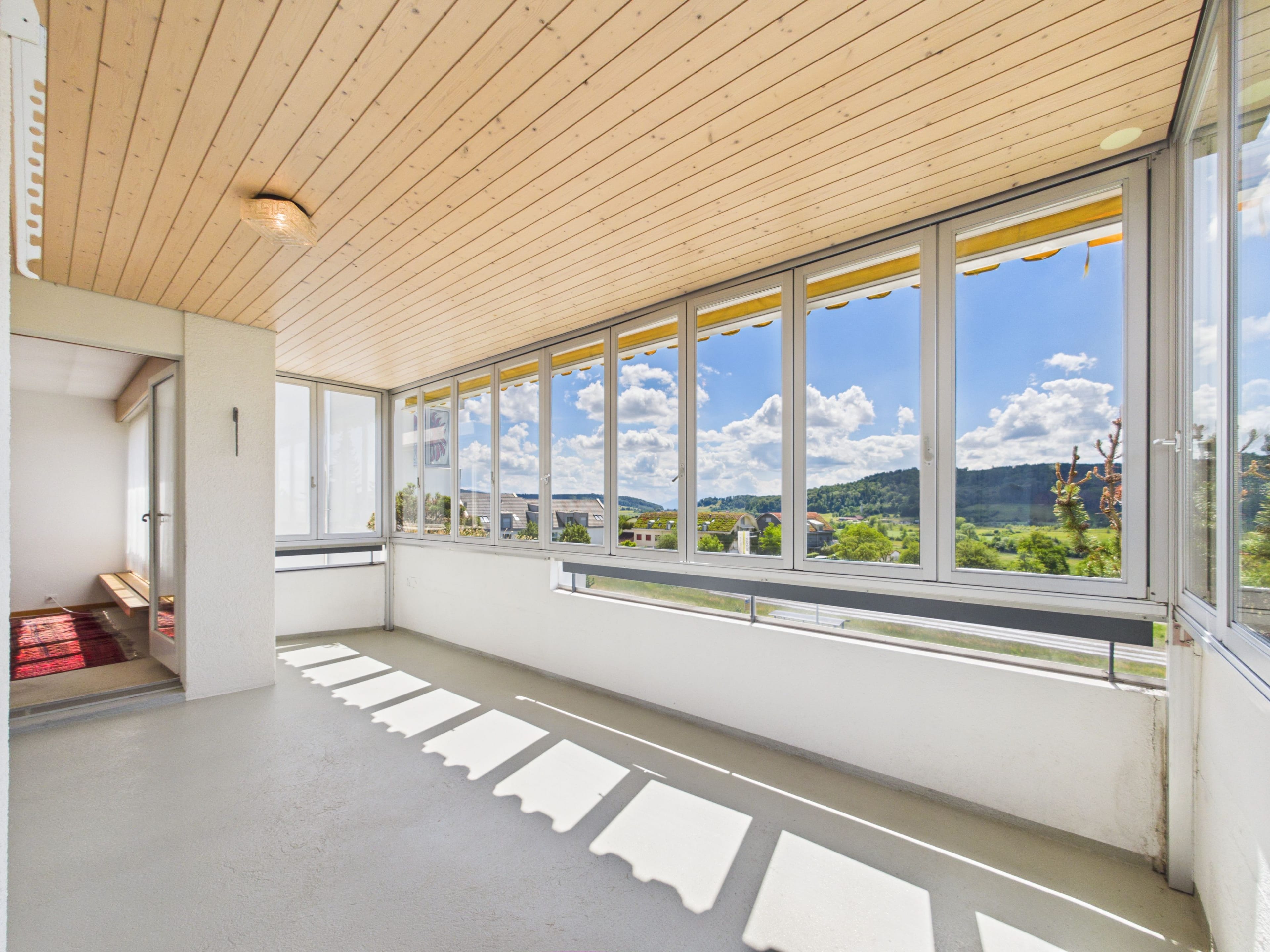 Helle Wohnung mit Bastelraum, Garage und viel Potential - Bild 10