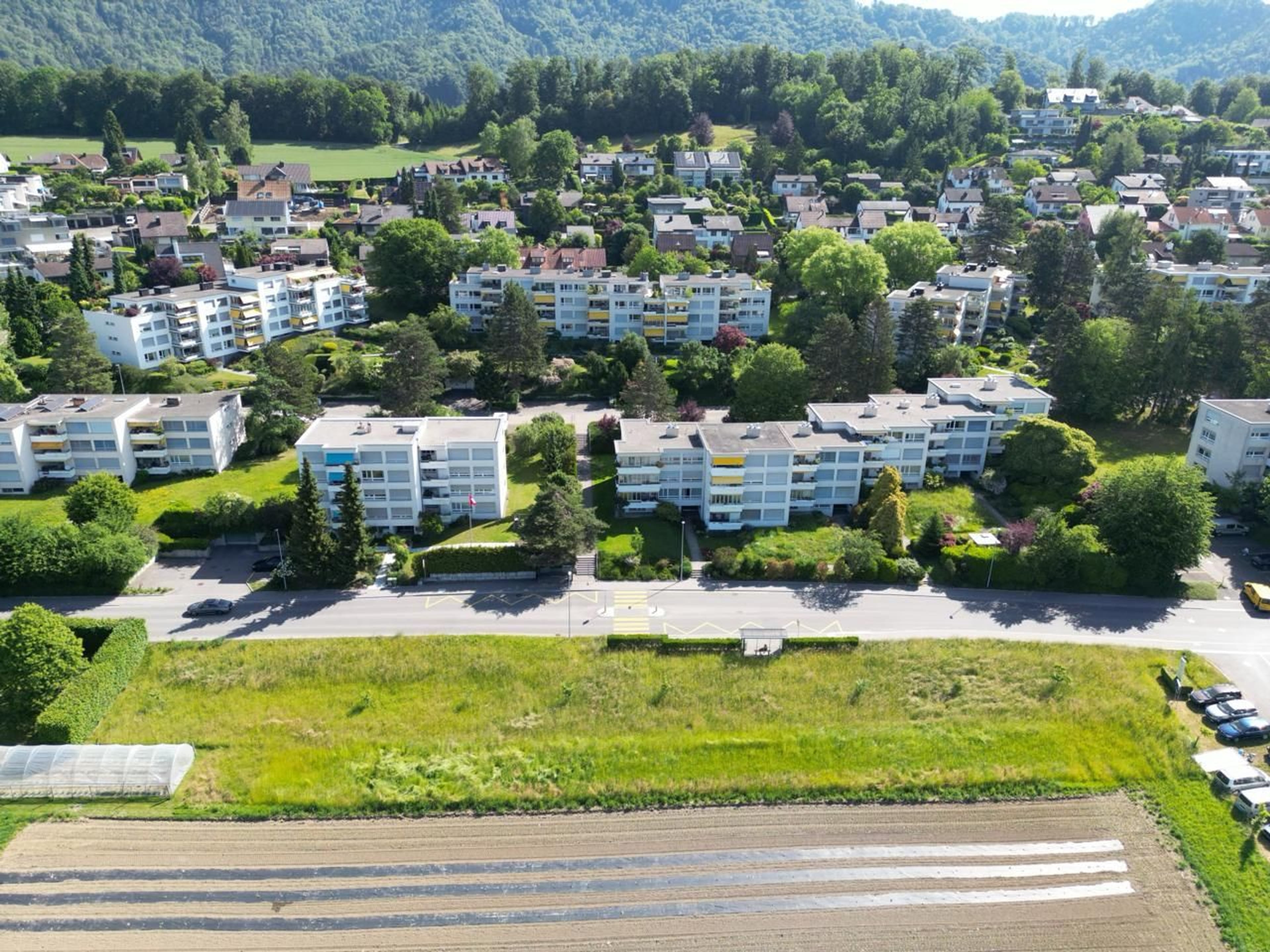 Helle 5.5-Zimmer-Wohnung mit Wintergarten in Wettswil am Albis - Bild 3