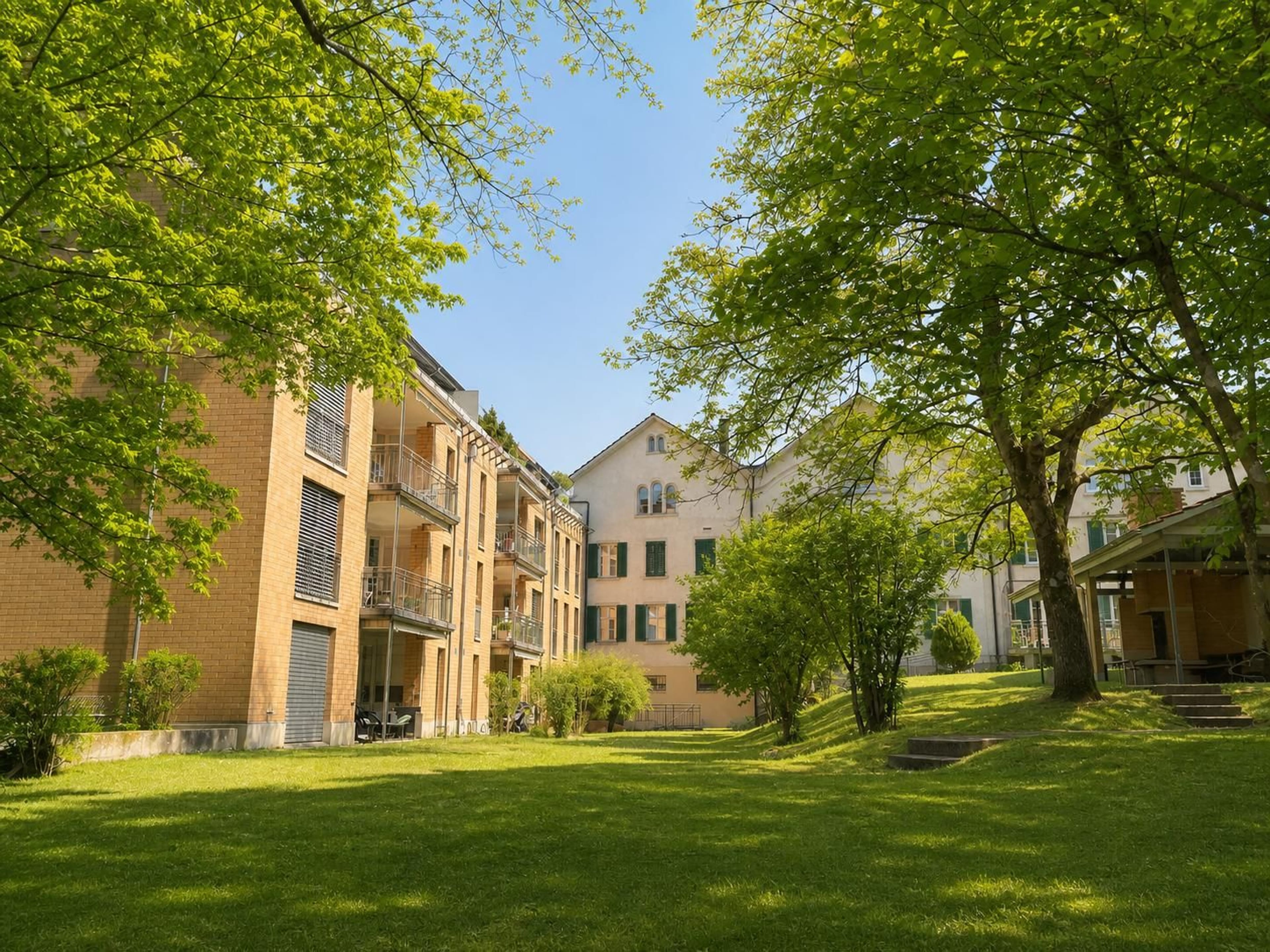 Helle 3.5-Zimmer-Wohnung mit Cheminée in Winterthur Seen - Bild 1