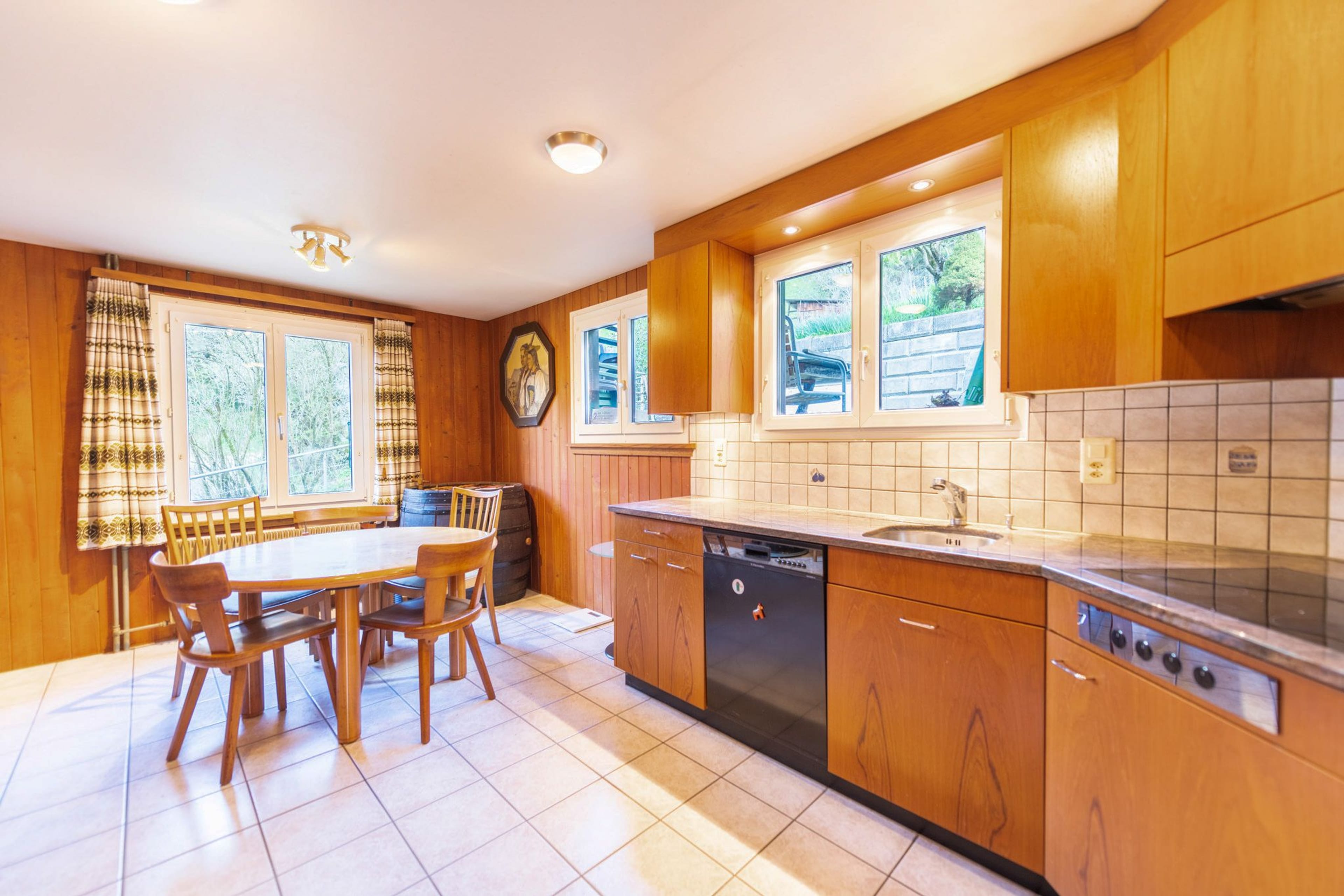 Sanieren, gestalten, wohlfühlen – Ihr neues Zuhause in Langnau - Bild 3