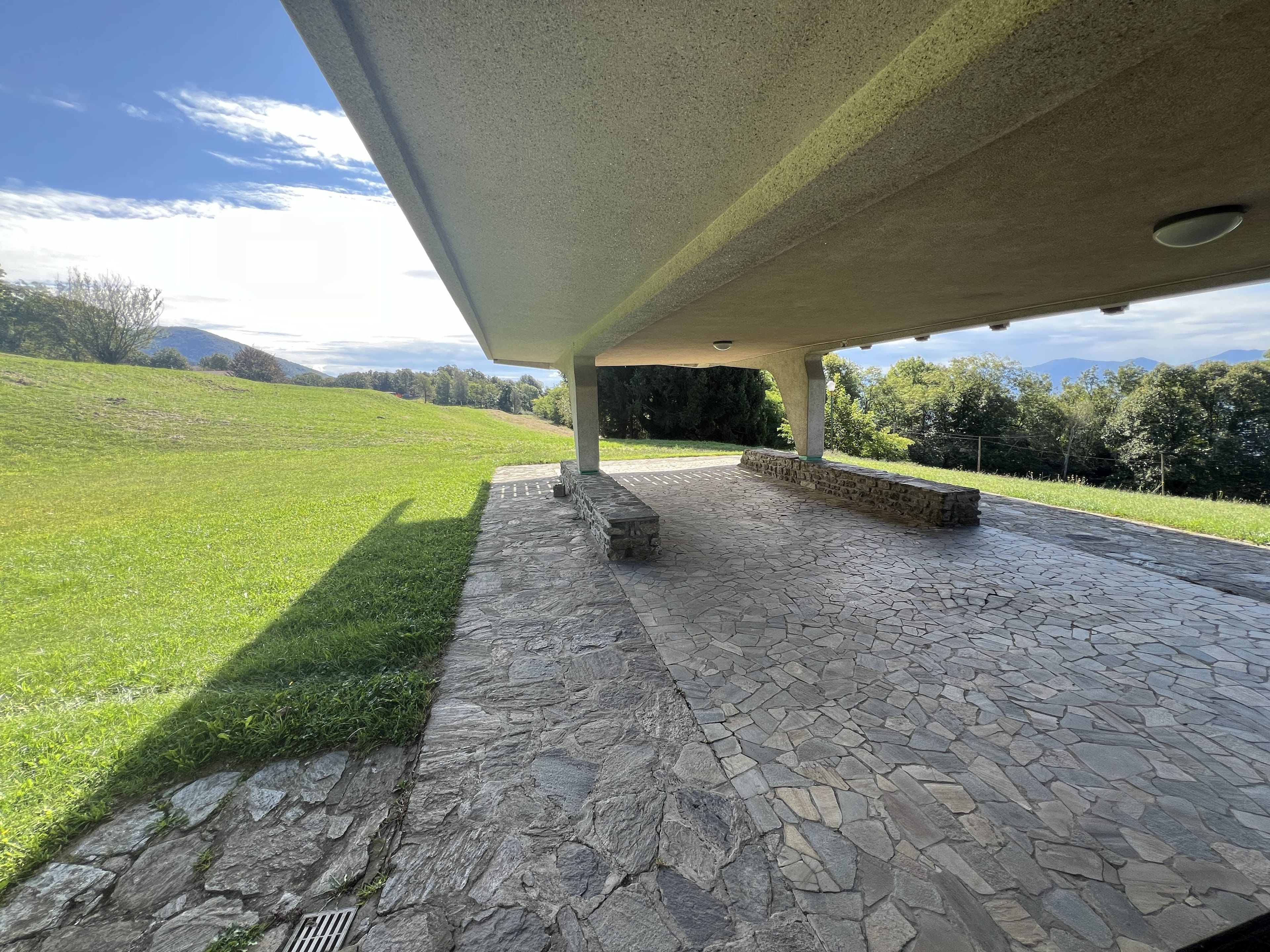 12-Zimmer-Architektenvilla mit Panoramasicht in Agra kaufen - Bild 9