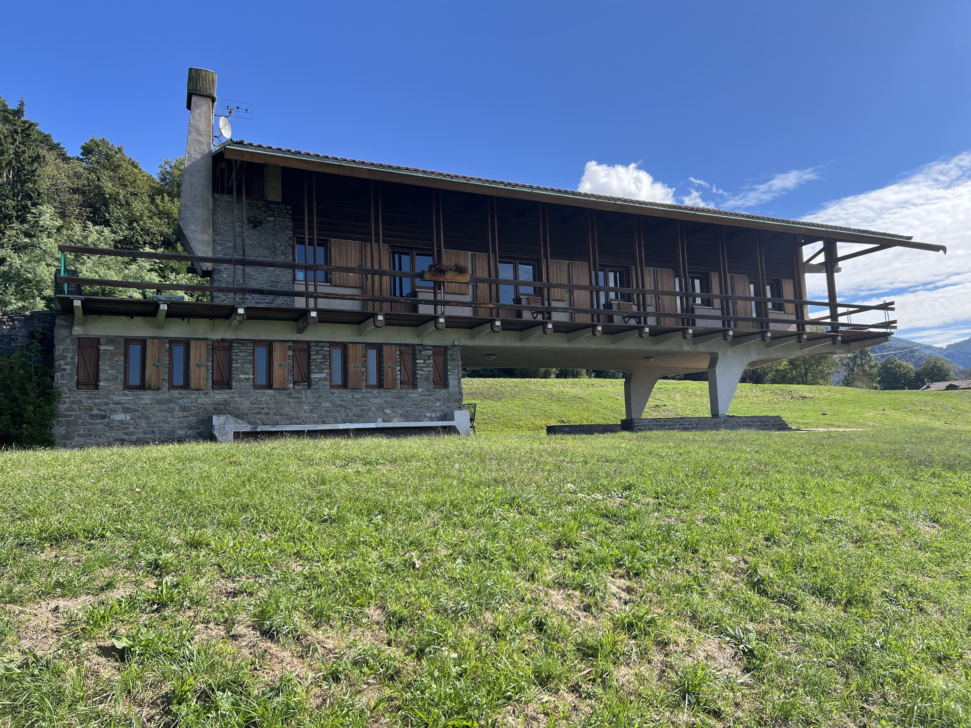 12-Zimmer-Architektenvilla mit Panoramasicht in Agra kaufen - Bild 5