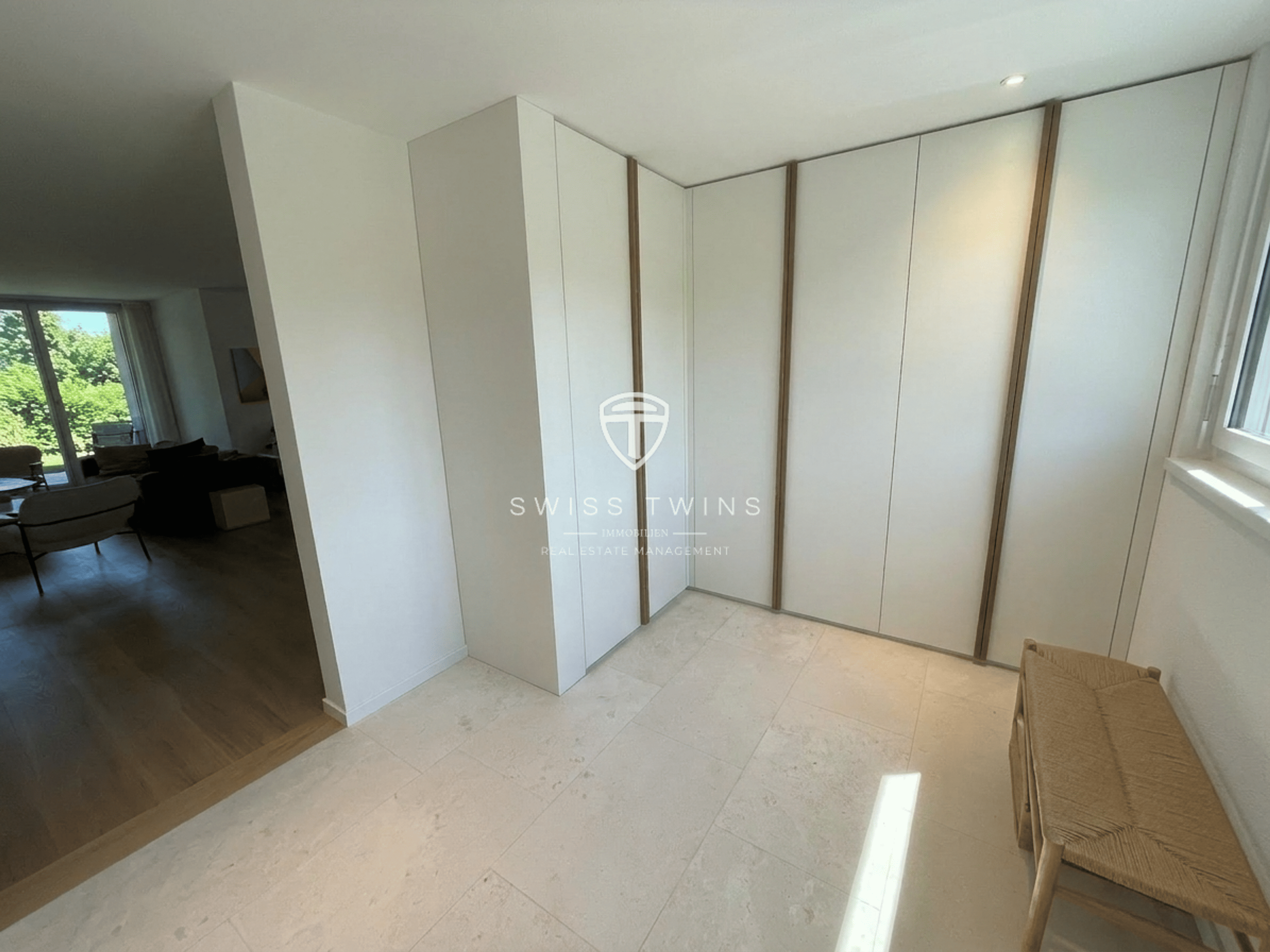 Grosszügige 4-Zimmer-Maisonette, renoviert 2023, Zumikon - Bild 3