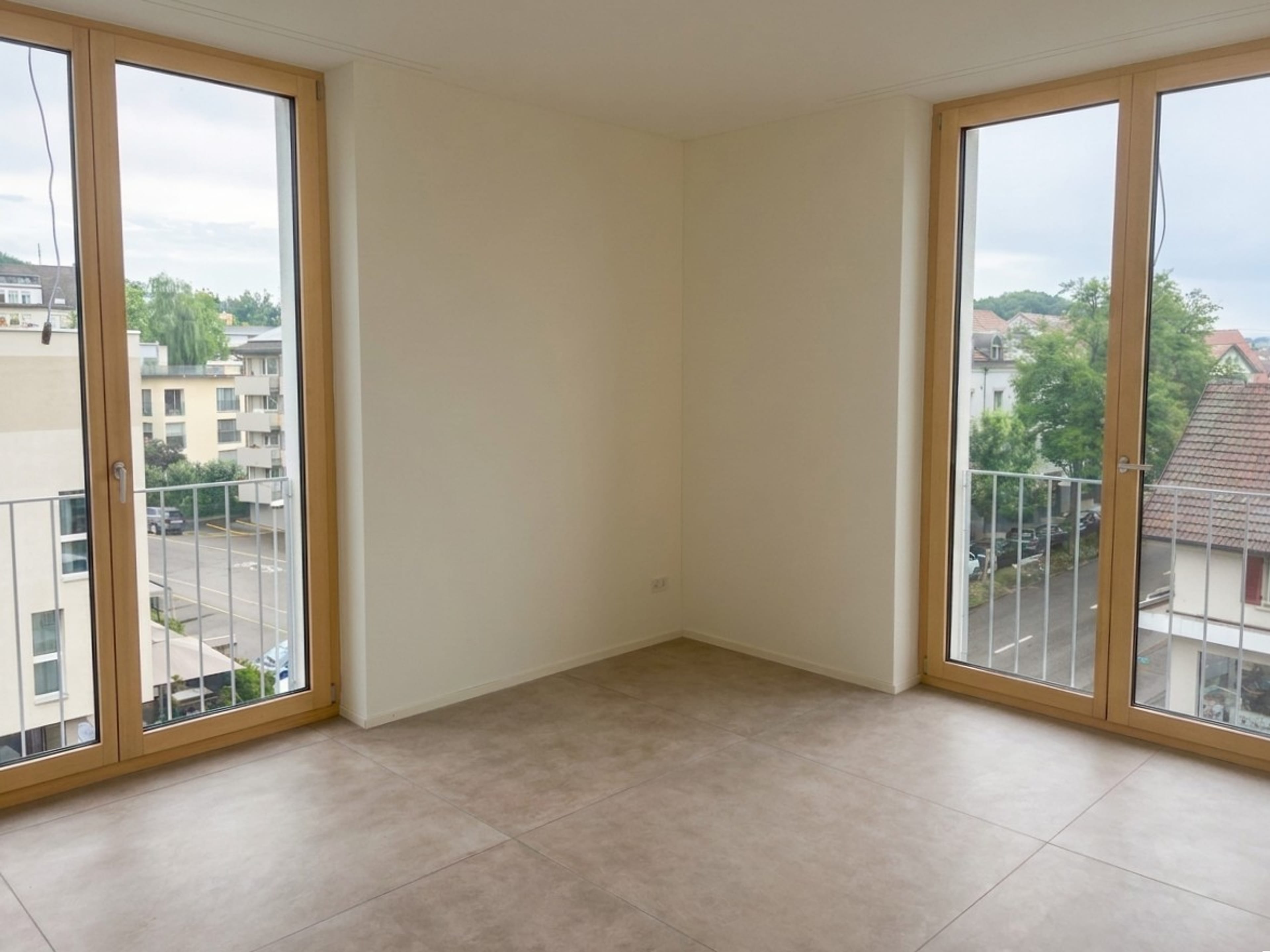 Stilvolle 3-Zimmer-Stadtwohnung mit Balkon in Effretikon - Bild 6