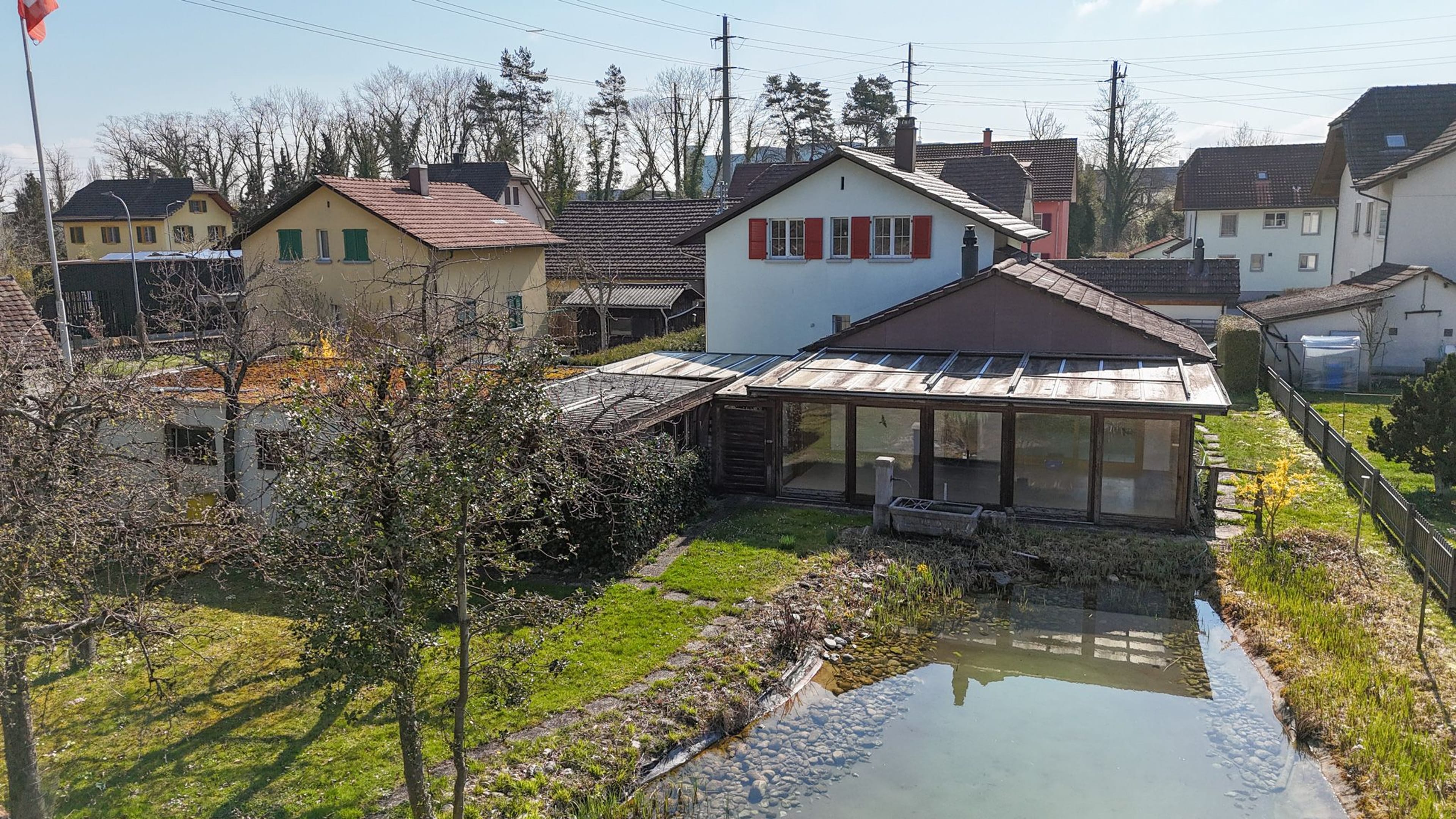 Einfamilienhaus mit Gartenhaus und viel Platz für Tiere und Hobbys - Bild 1