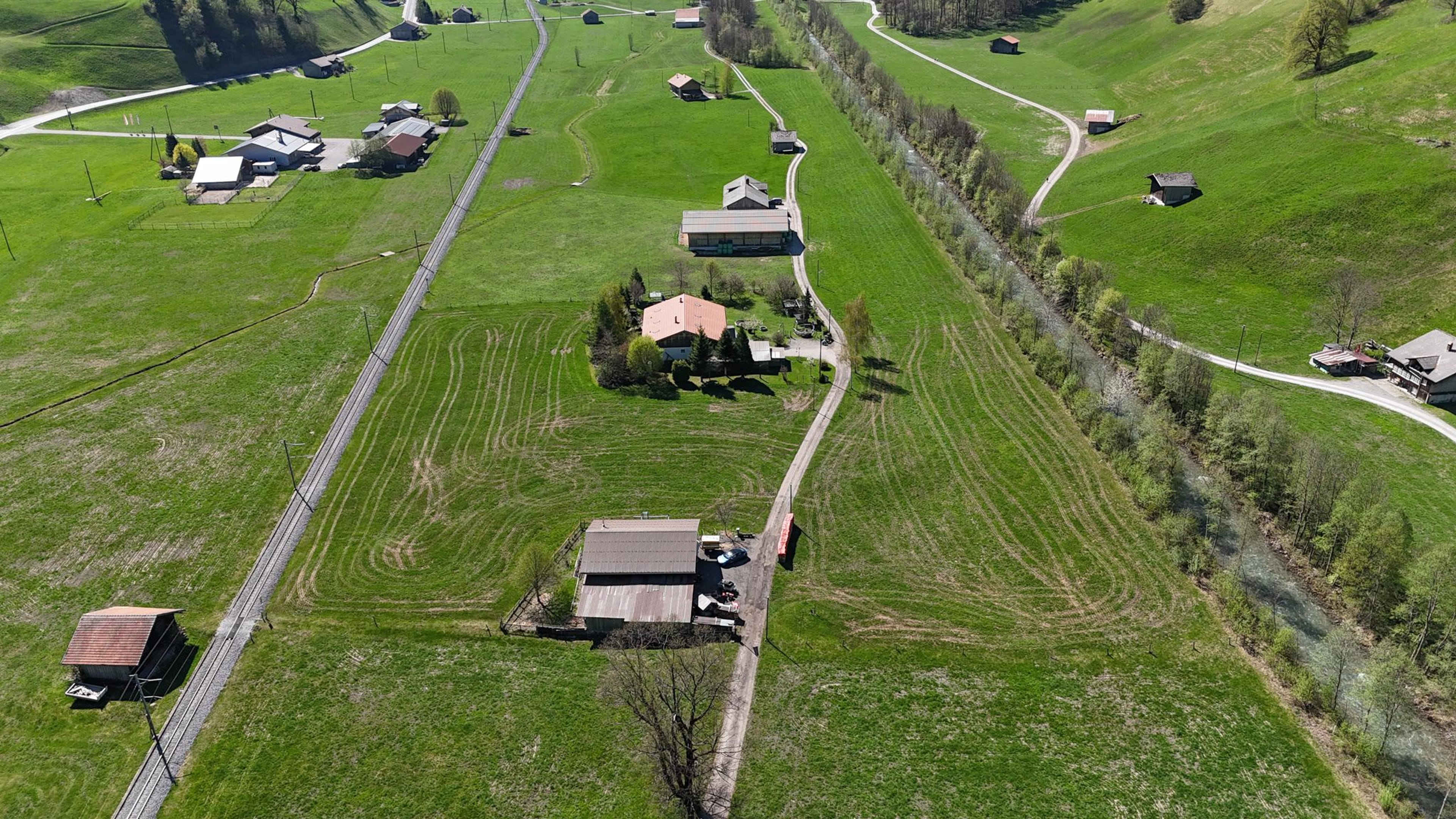 Raum, Ruhe und Natur pur – Grosszügiges Wohnglück mit Alpenpanorama - 32
