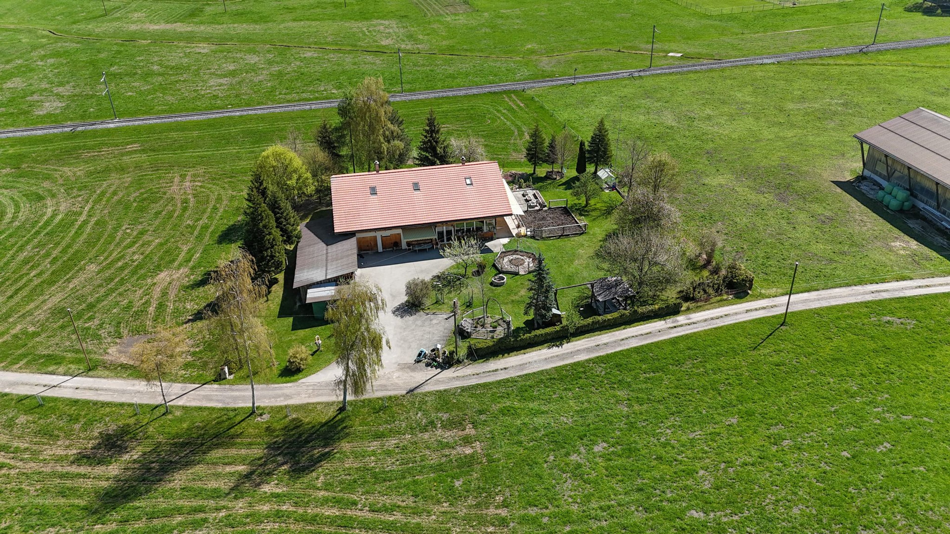 Raum, Ruhe und Natur pur – Grosszügiges Wohnglück mit Alpenpanorama - 31