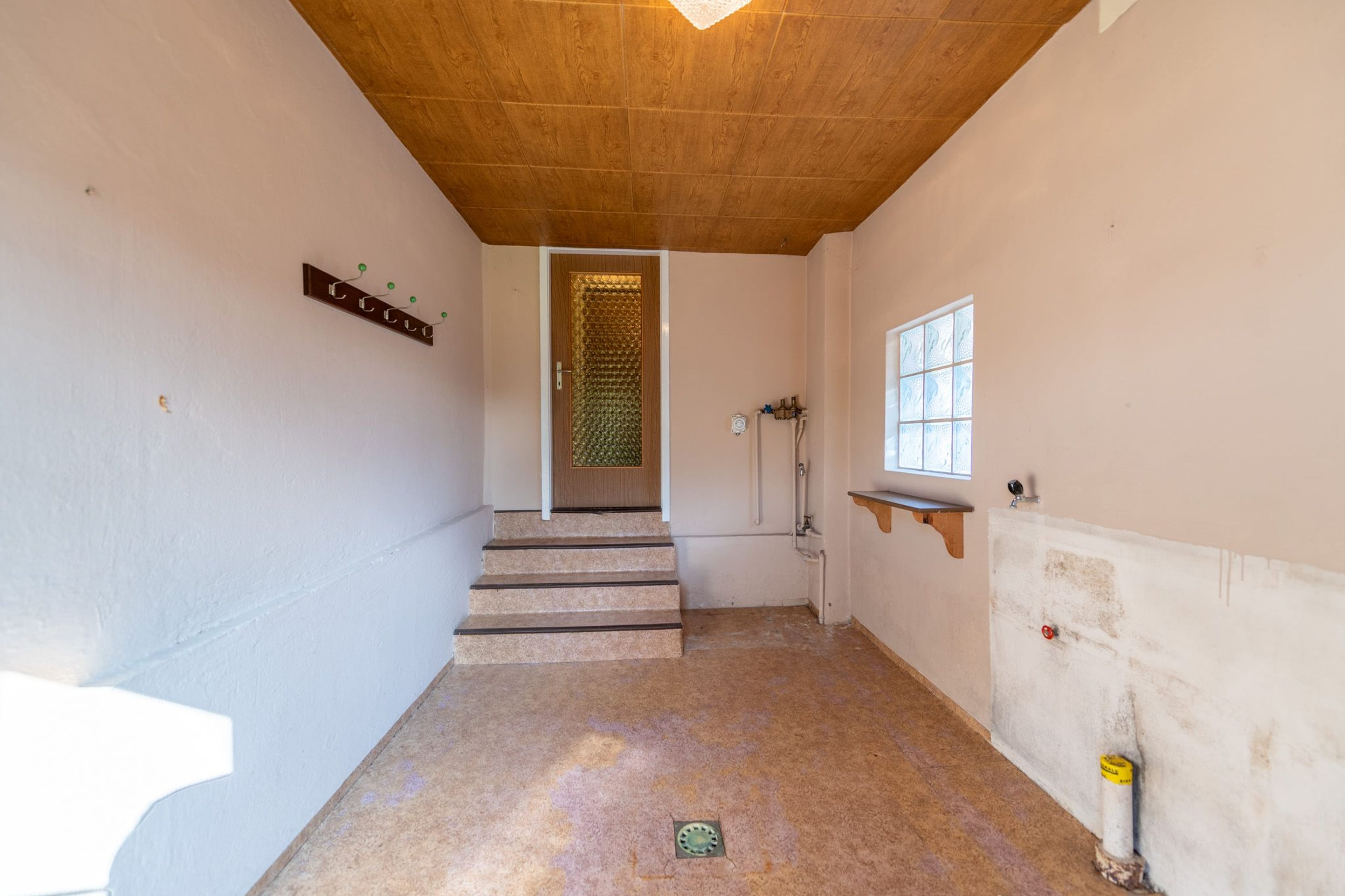 Sanierung oder Neubau: Grosszügiges Grundstück mit viel Potenzial - Bild 14