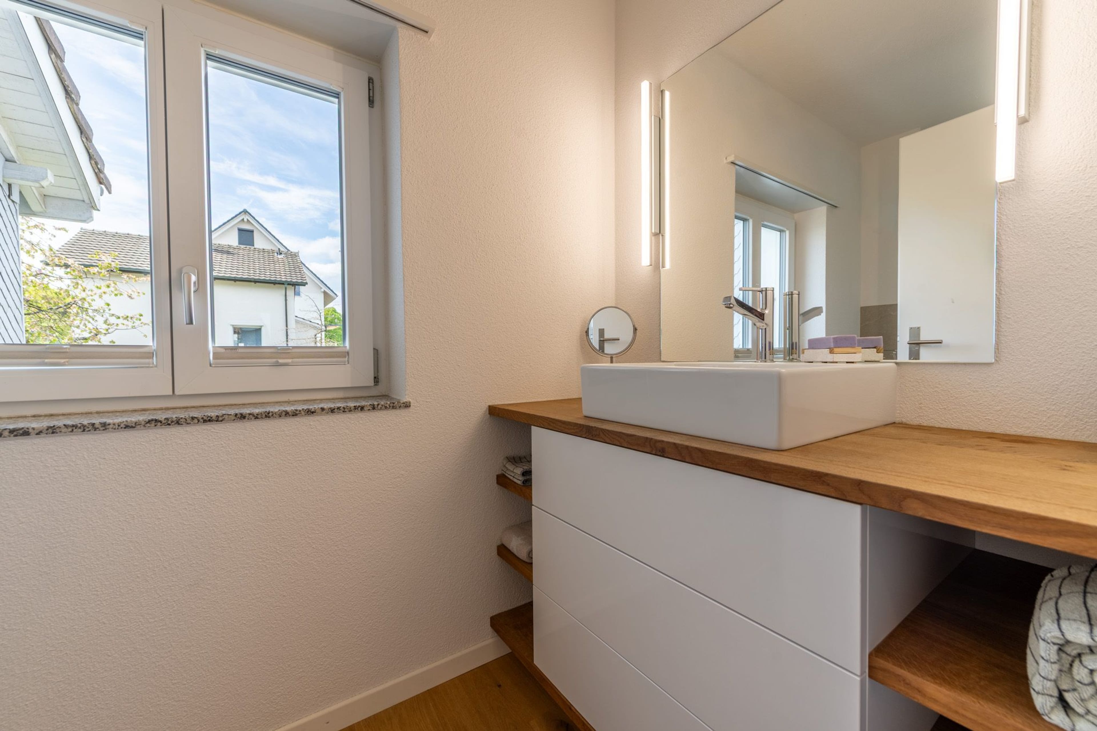 Modernes Haus mit flexiblem Raumangebot und Einliegerwohnung möglich - 15