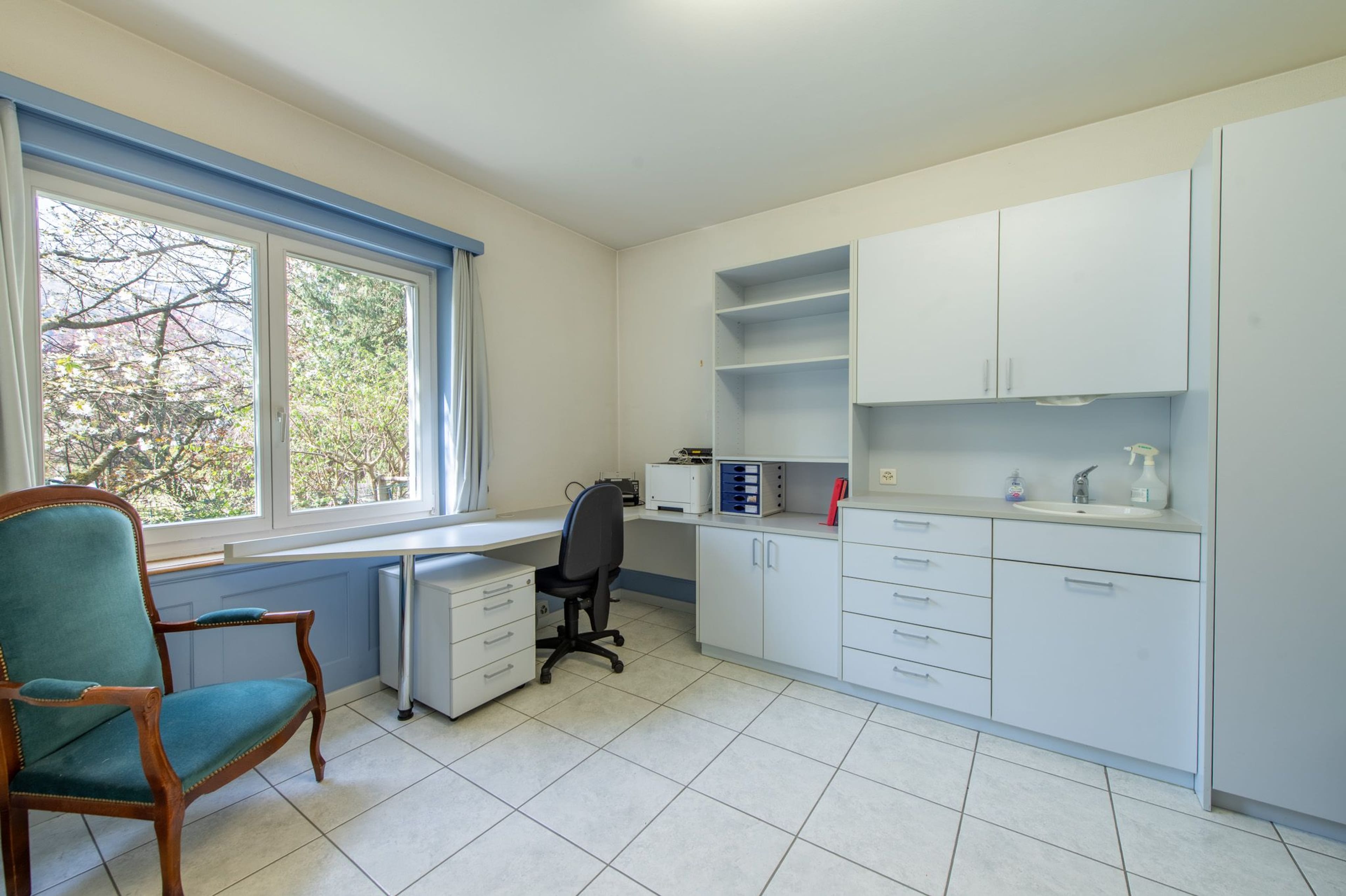 Repräsentative Büro- oder Praxisfläche mit flexiblem Nutzungspotenzial - 10
