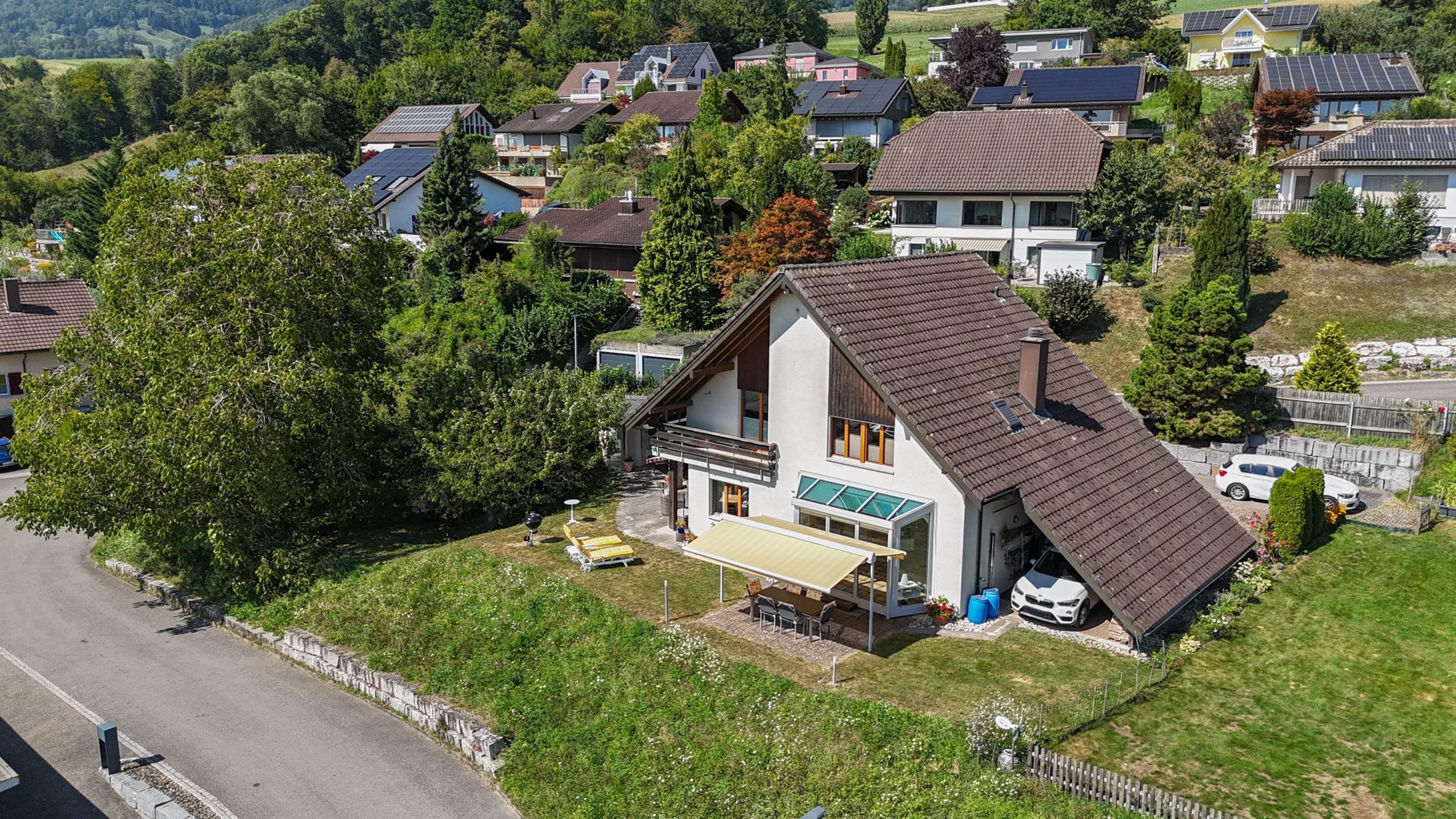 Ihr neues Zuhause: Grosszügiges Einfamilienhaus mit Weitsicht und Gartenparadies - 31
