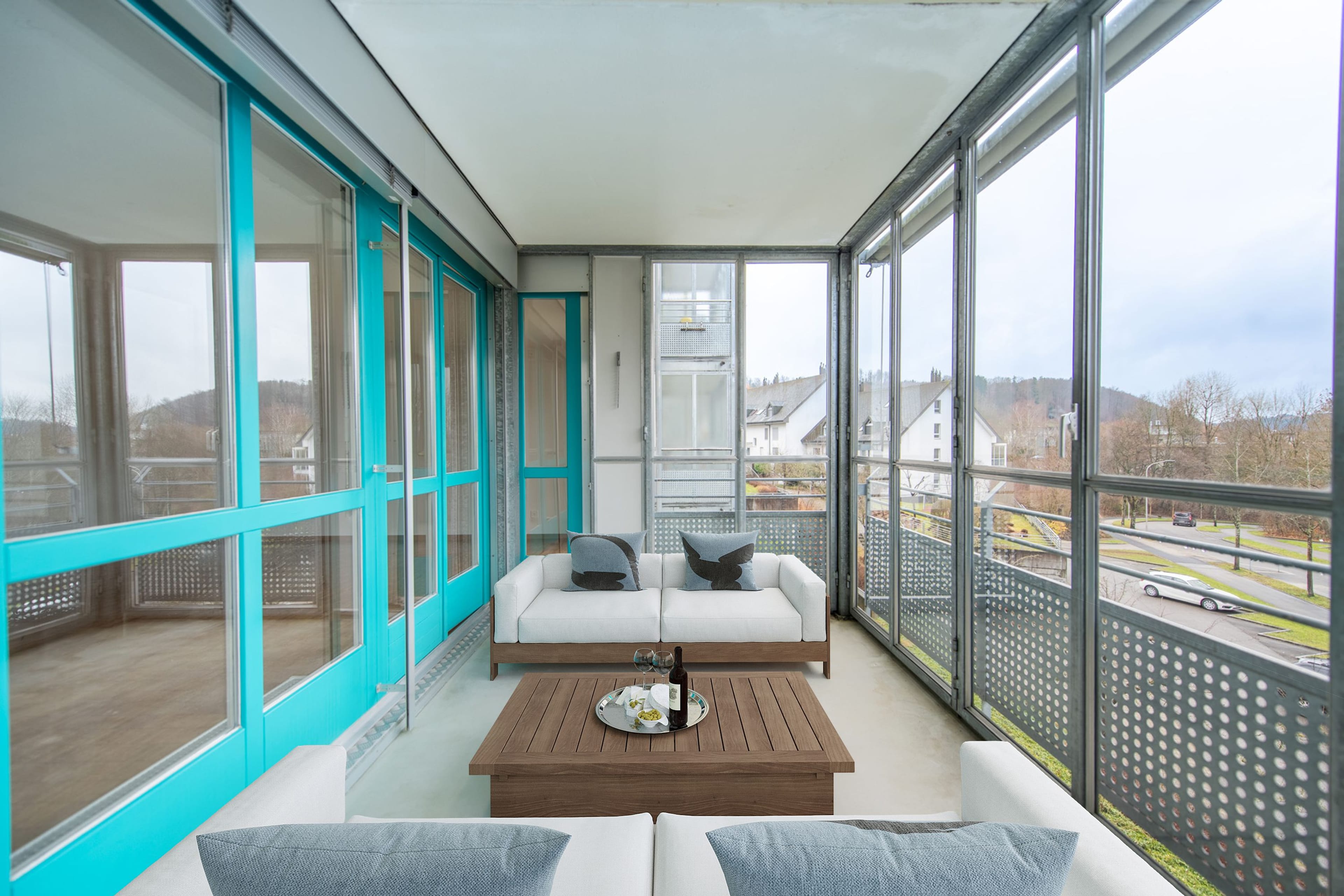 Wohnen mit Komfort: eigene Waschmaschine, grosser Balkon & viel Platz - 11