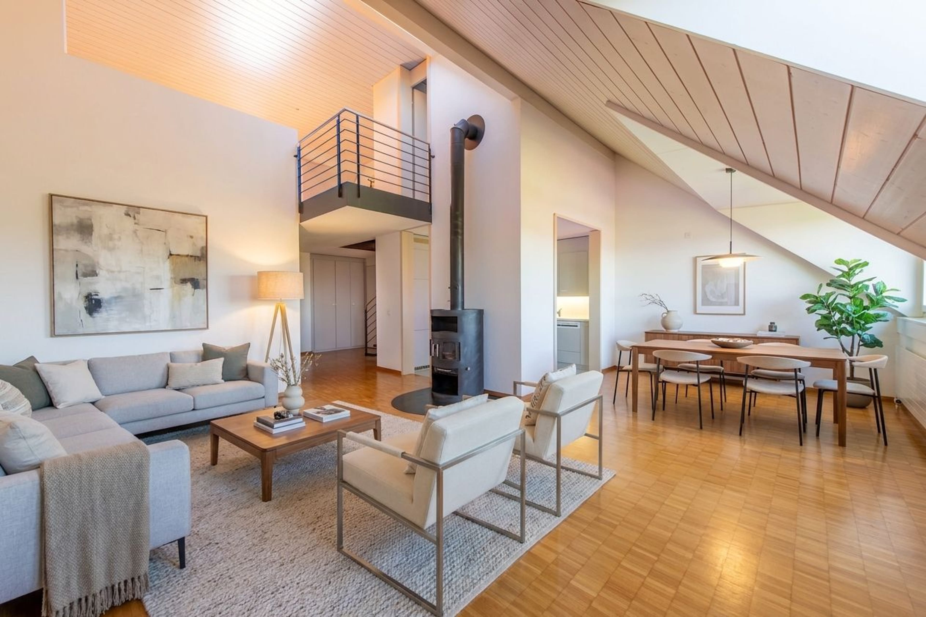 Duplex-Highlight mit Waschturm, Réduit & Cheminée - Bild 2