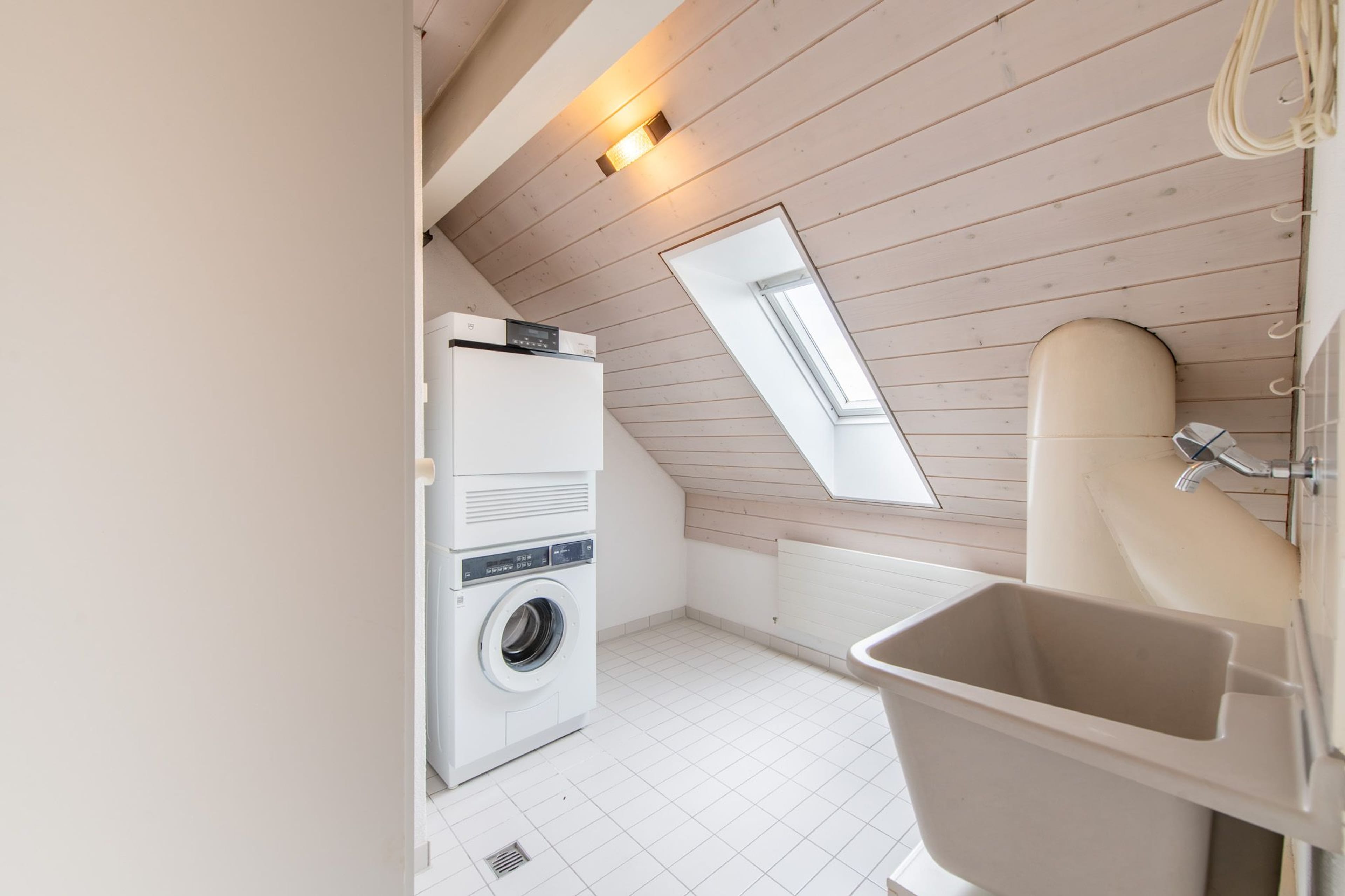 Duplexwohnung mit gemütlichem Cheminée & eigener Waschmaschine - 13