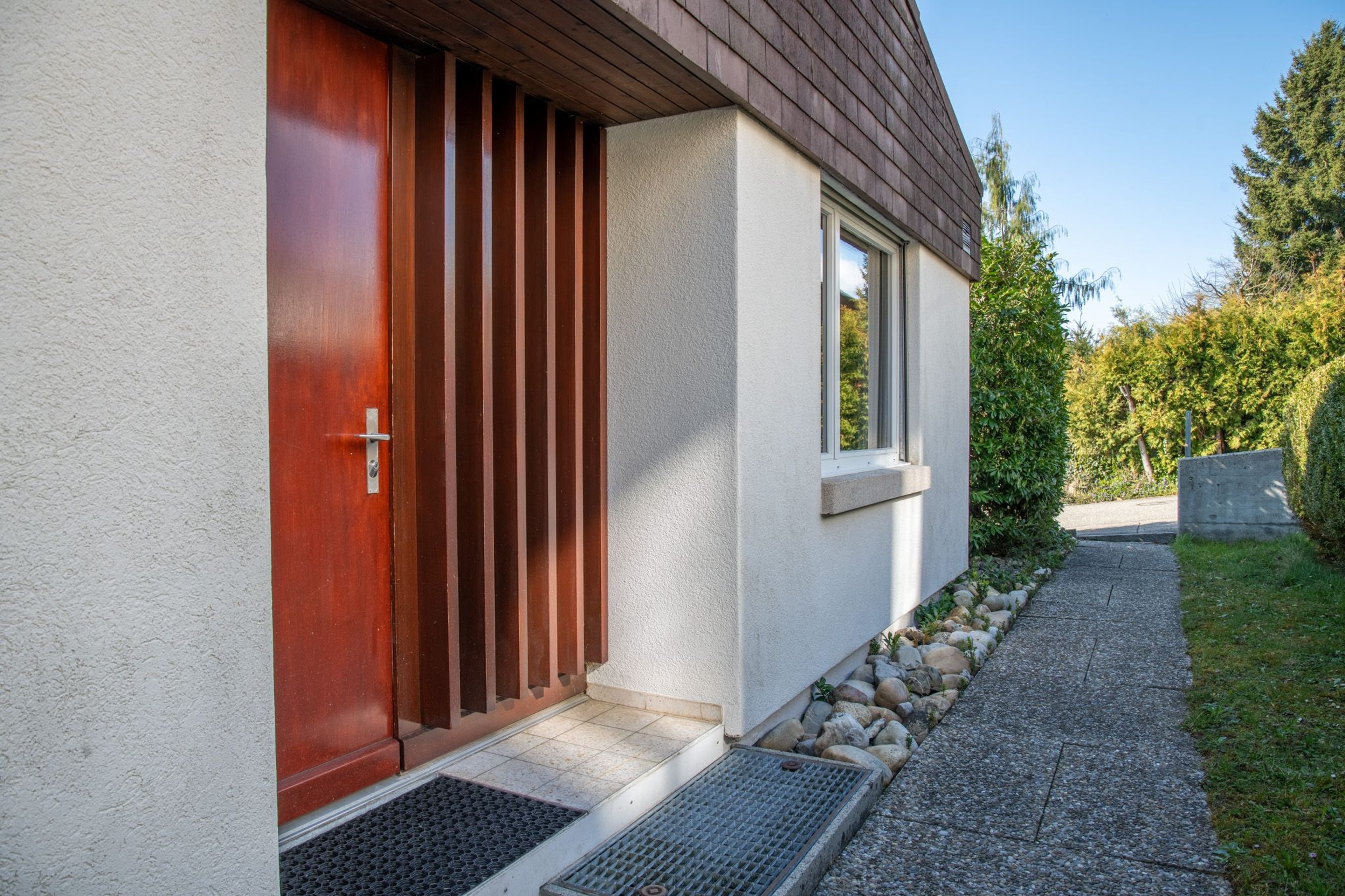 Raum für Ideen: Grosszügiges Einfamilienhaus auf zwei Etagen - 15