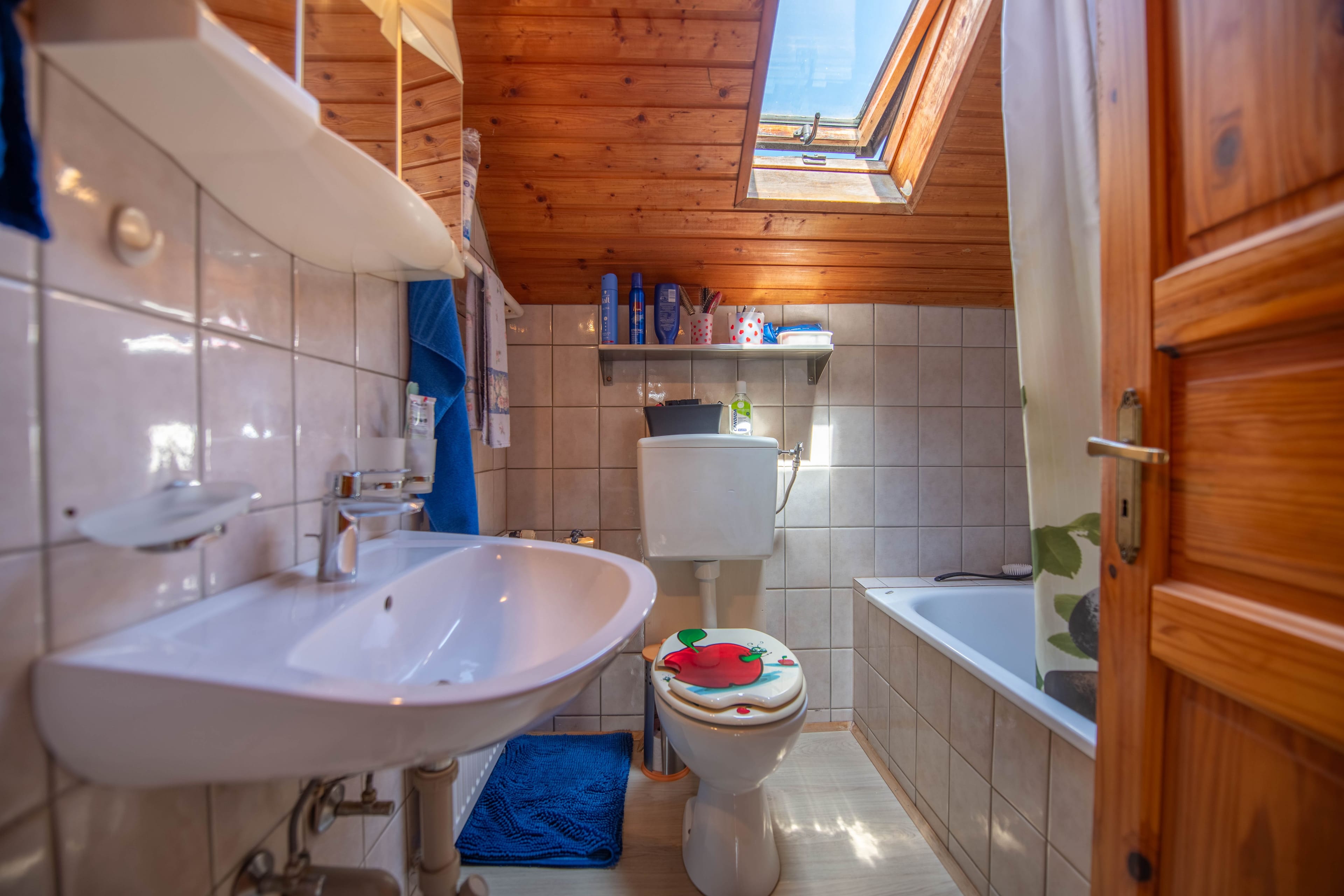 Zentrale Lage - vermieten, Gewerbe, bewohnen - Bild 12