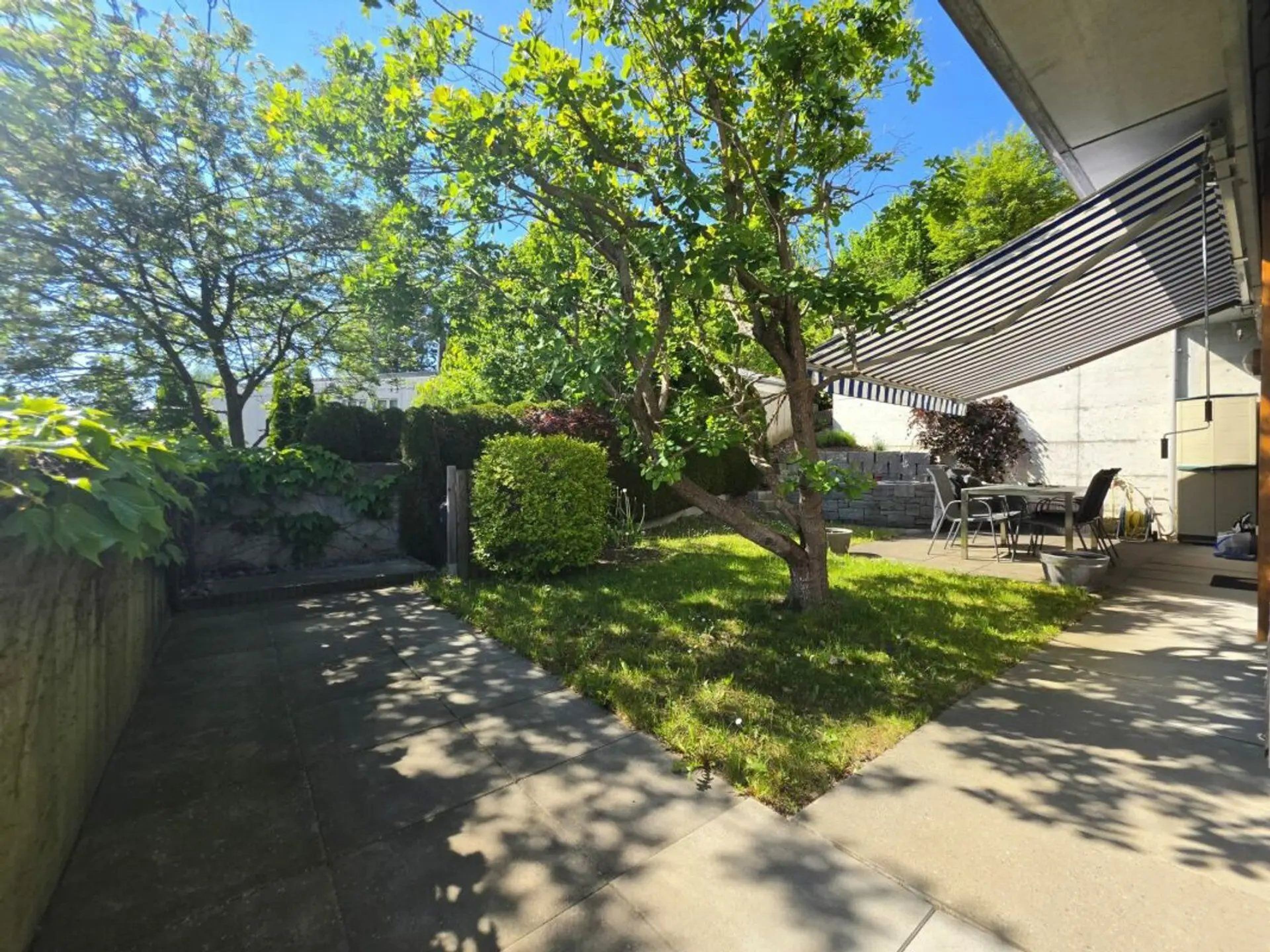 2.5-Zi.-Gartenwohnung mit grosser Terrasse in Gossau SG kaufen - 1