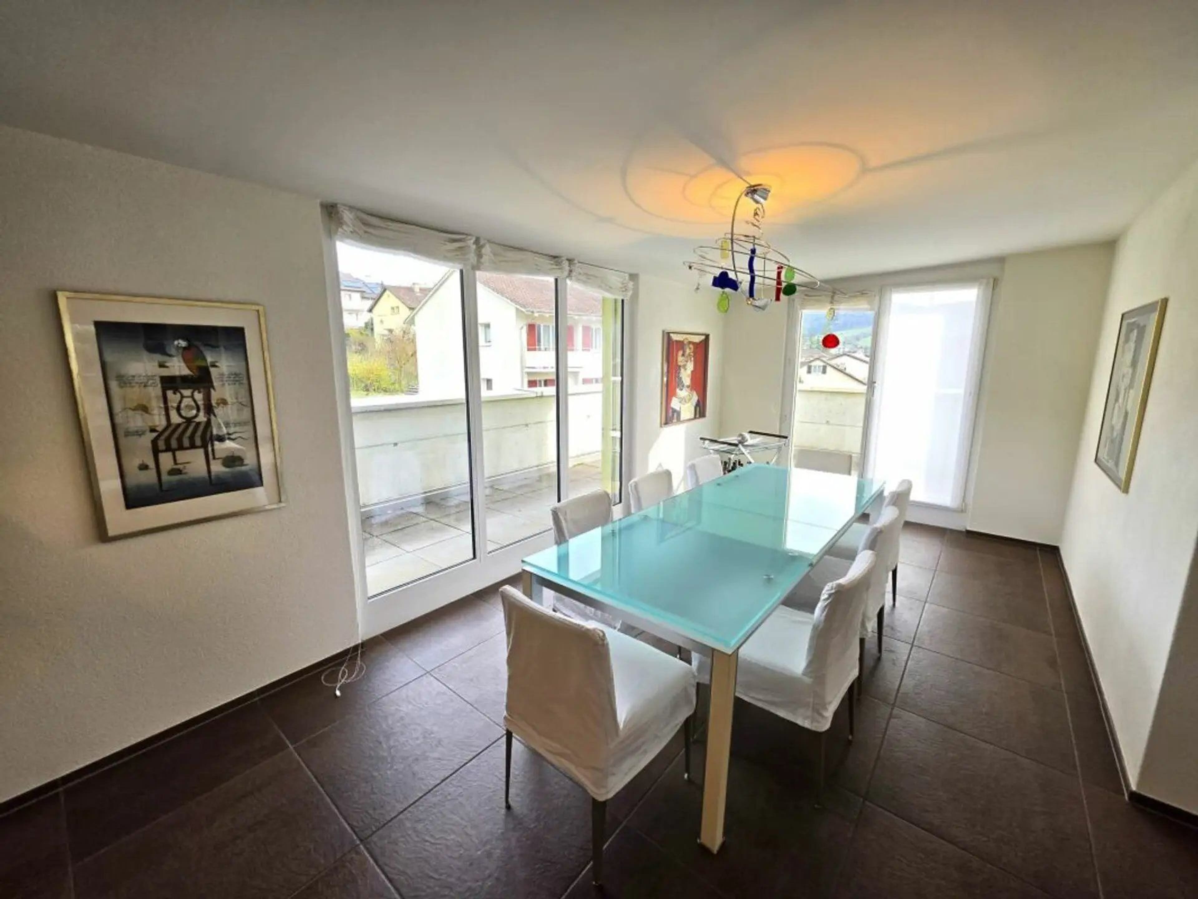 Lichtdurchflutete 5.5-Zimmer-Attika mit 119 m² Terrasse, Gelterkinden - 3