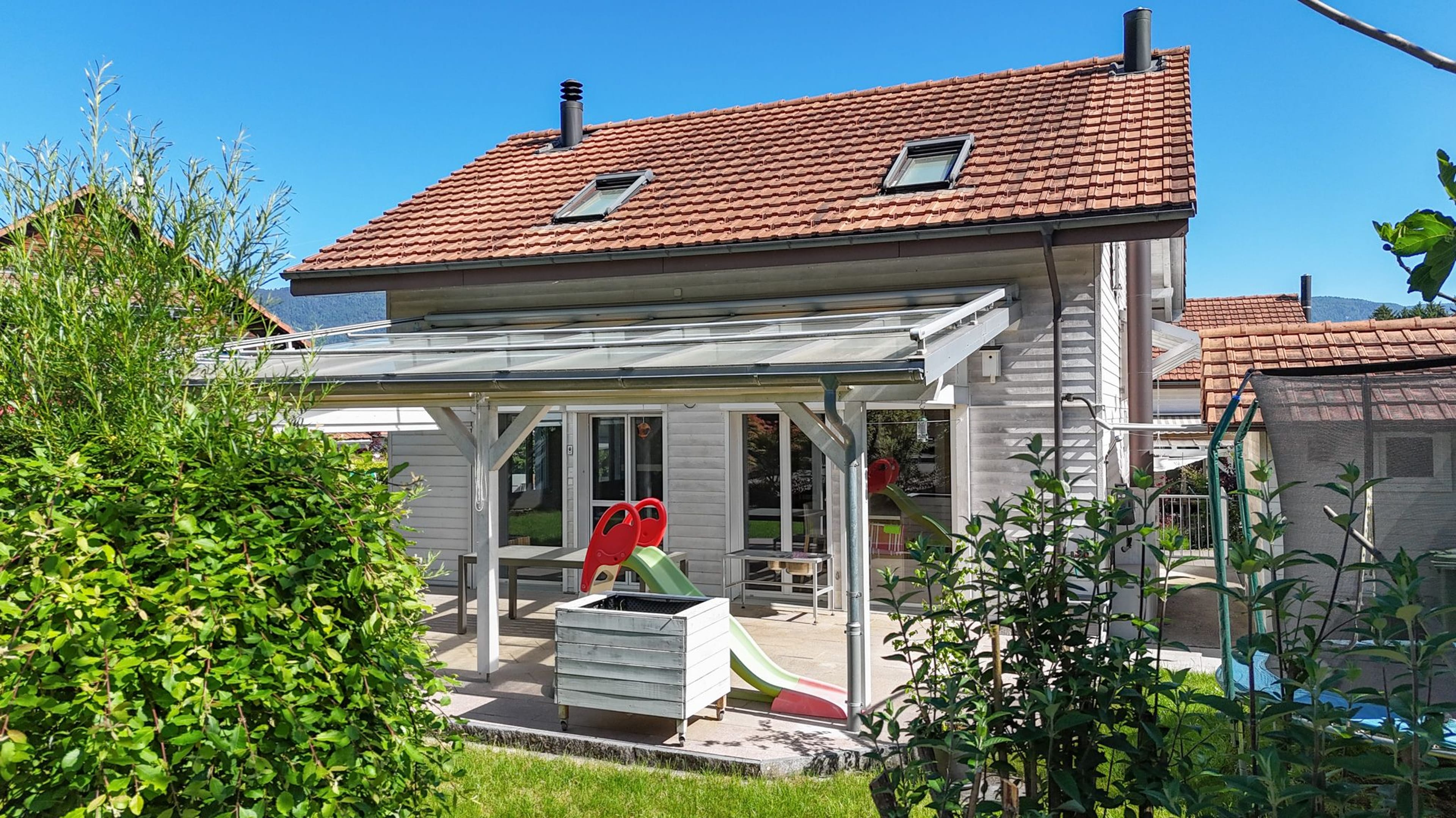 Ein Zuhause zum Wohlfühlen – helles Wohnambiente, Cheminée und sonnige Terrasse - 18