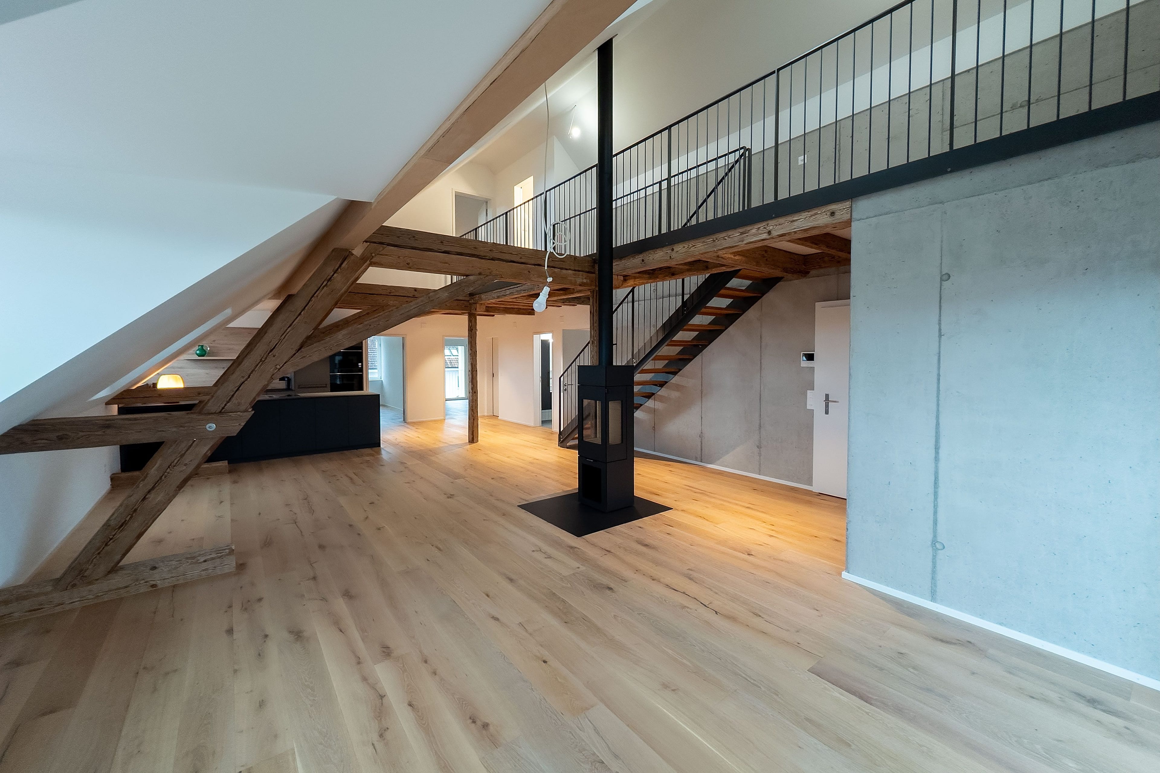 4.5-Zimmer-Maisonette mit Dachterrasse mieten, Münchwilen - Bild 1