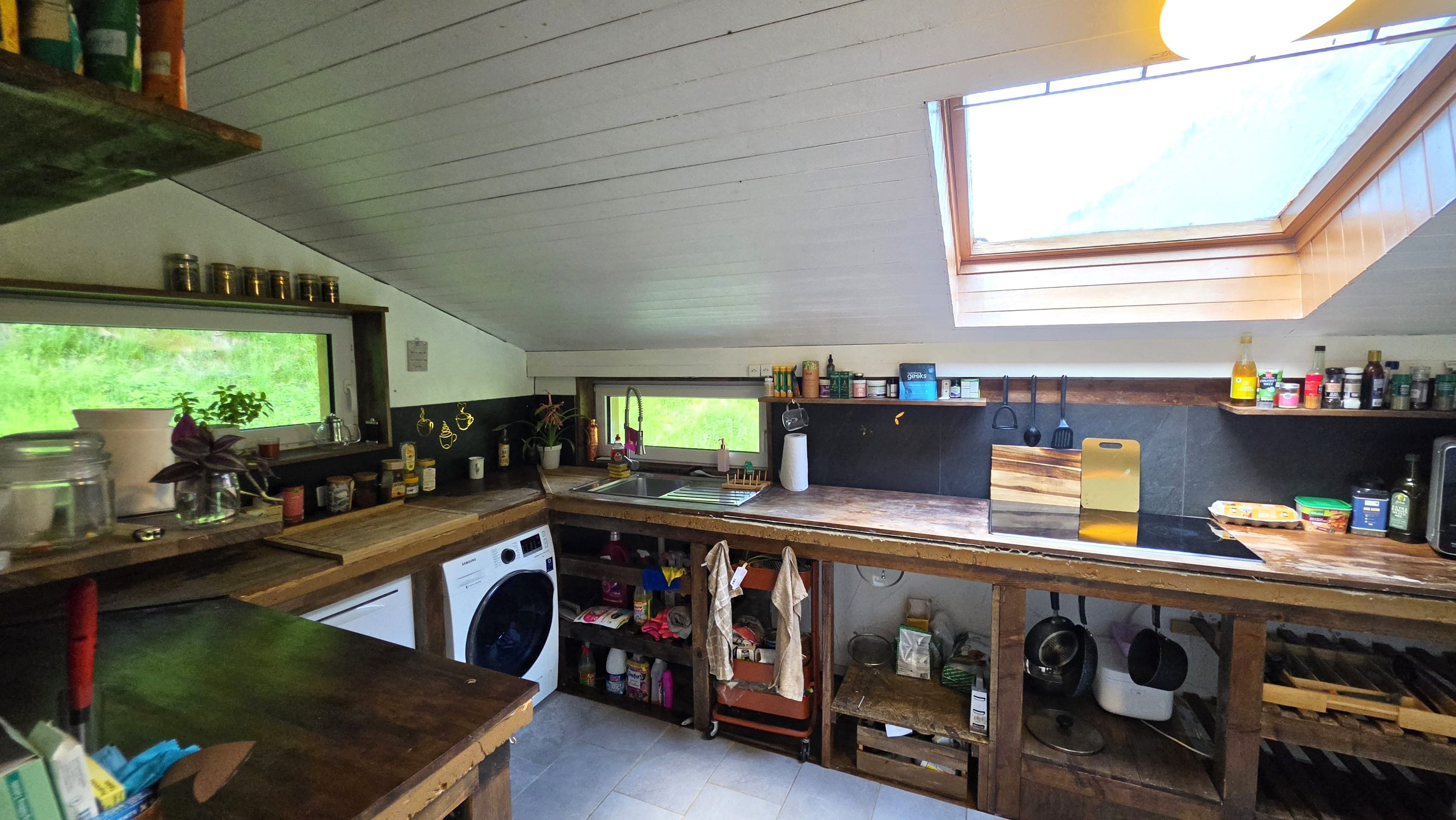 6-Zimmer-Zweifamilienhaus mit Panorama, Schwendi im Weisstannental SG - 10