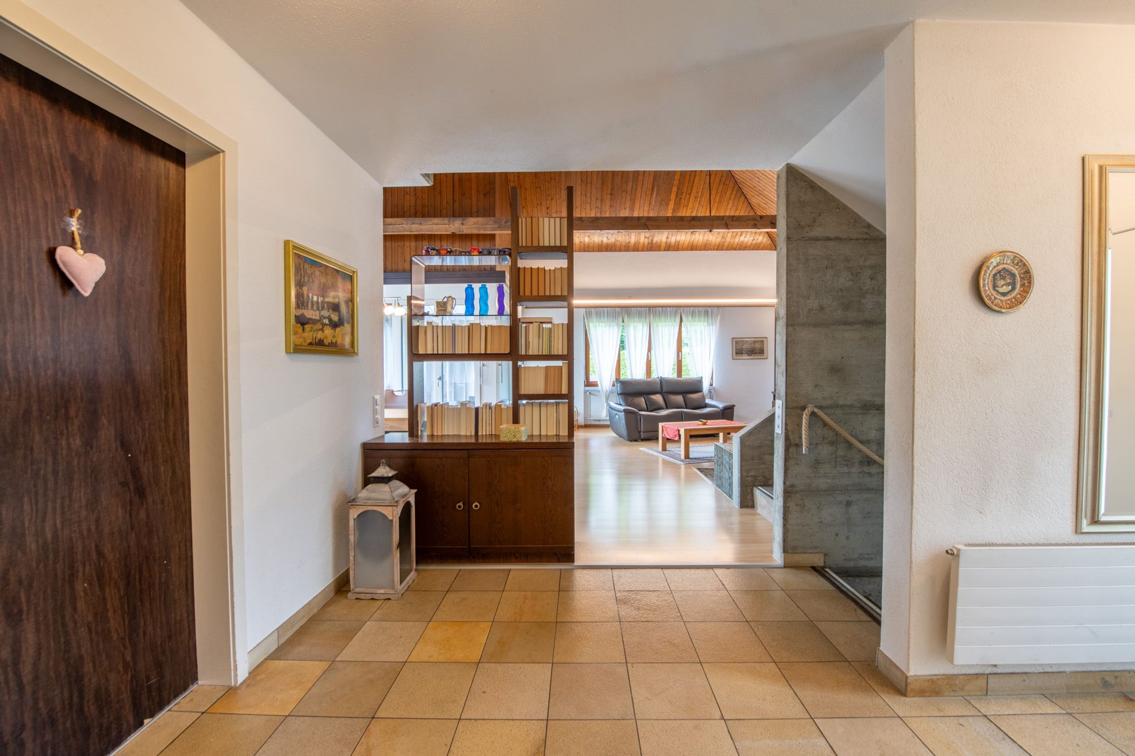 Ihr Rückzugsort mit Weitblick: Freistehendes 6.5-Zimmer-Einfamilienhaus mit Gartenidylle - 16