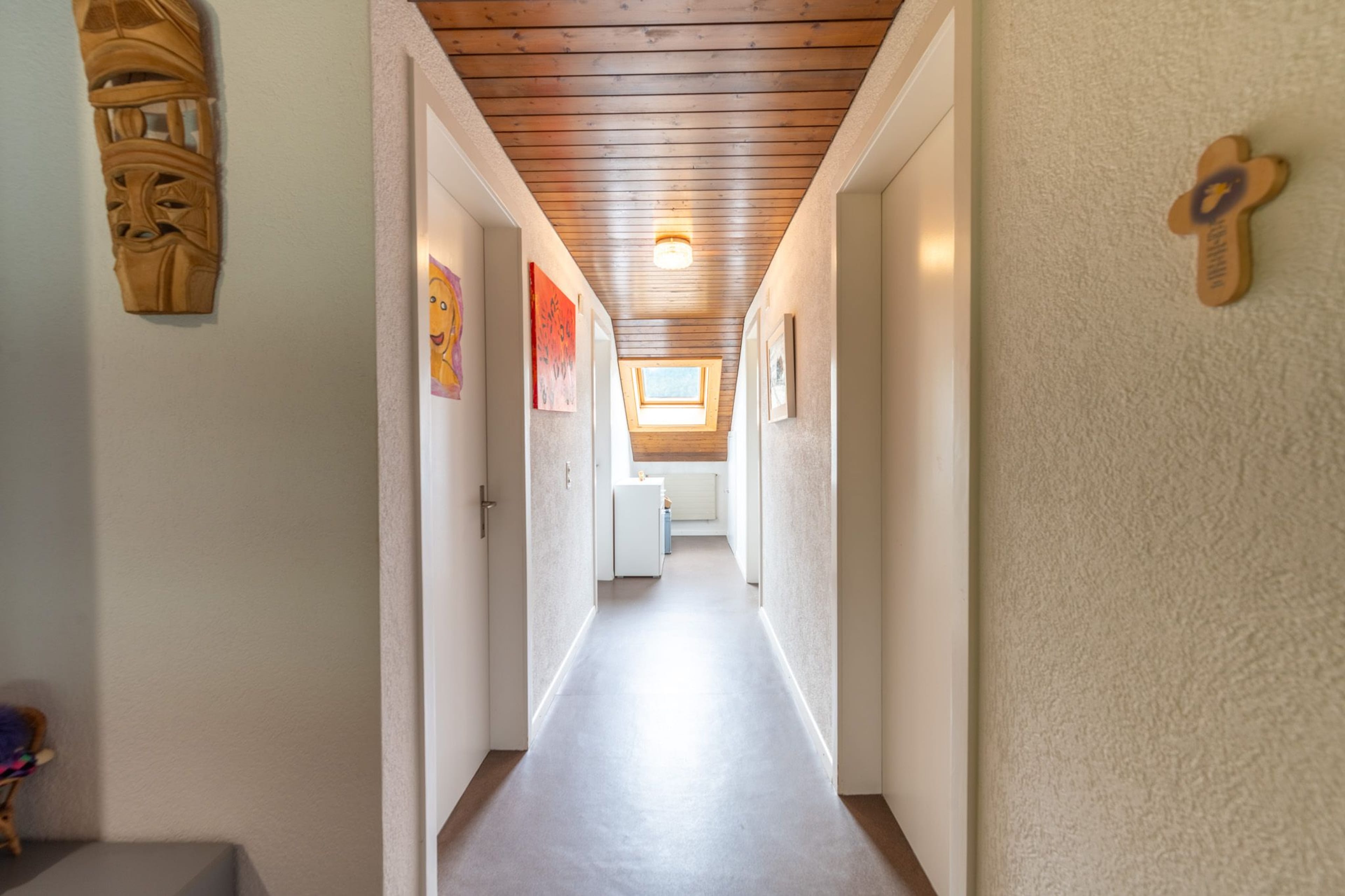 Ihr Rückzugsort mit Weitblick: Freistehendes 6.5-Zimmer-Einfamilienhaus mit Gartenidylle - 10