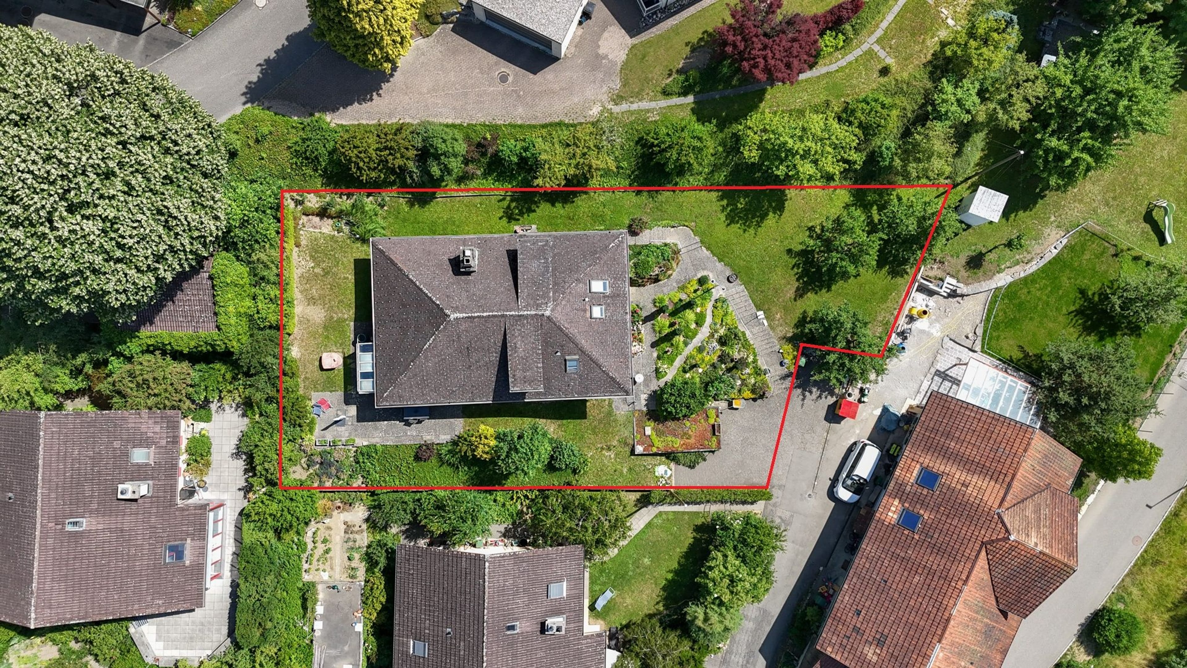 Ihr Rückzugsort mit Weitblick: Freistehendes 6.5-Zimmer-Einfamilienhaus mit Gartenidylle - 28