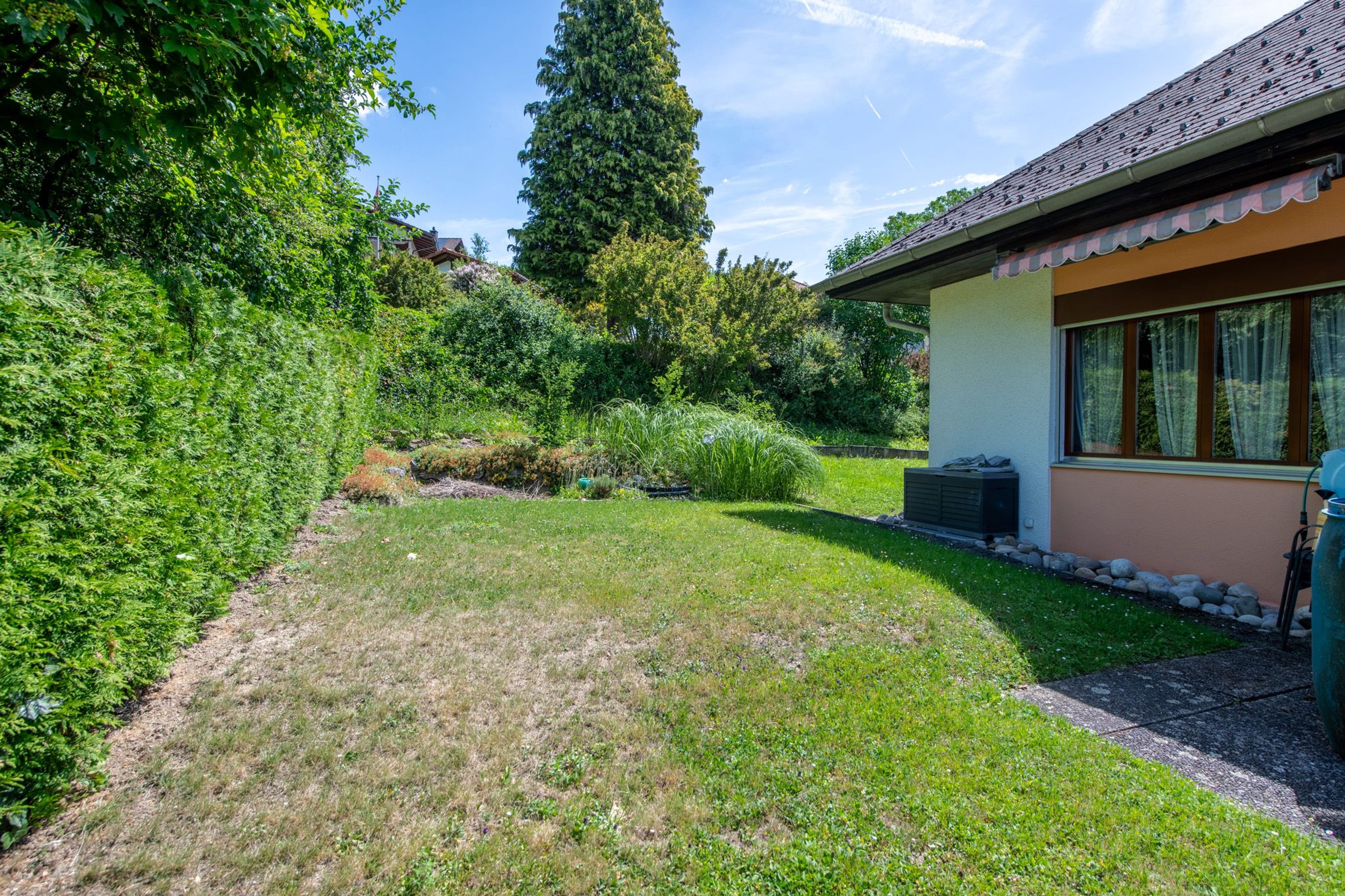 Ihr Rückzugsort mit Weitblick: Freistehendes 6.5-Zimmer-Einfamilienhaus mit Gartenidylle - 22