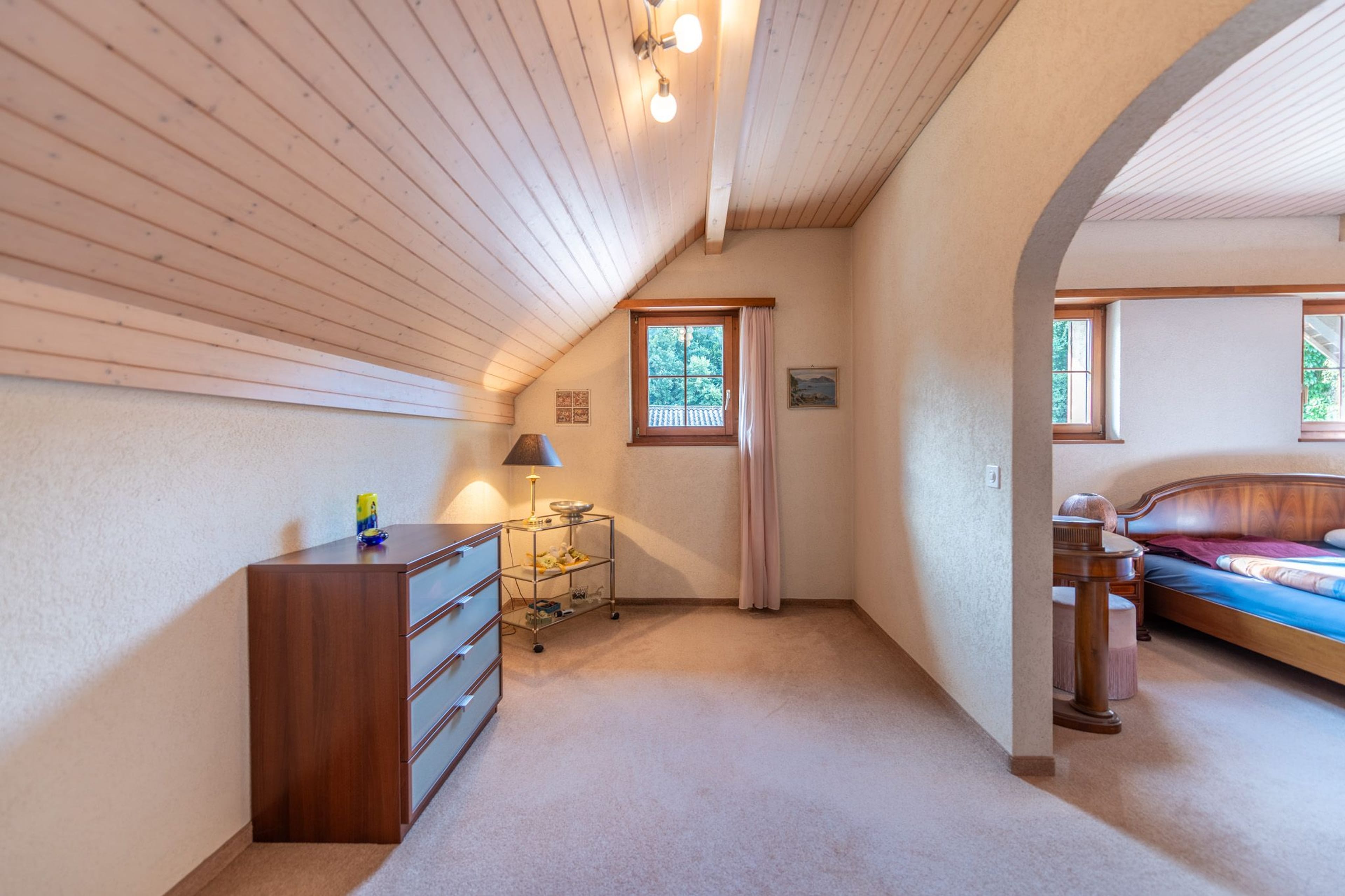 Grosszügiges Einfamilienhaus mit 2’000 m² Grundstück und vielseitigem Nutzungspotenzial - 18