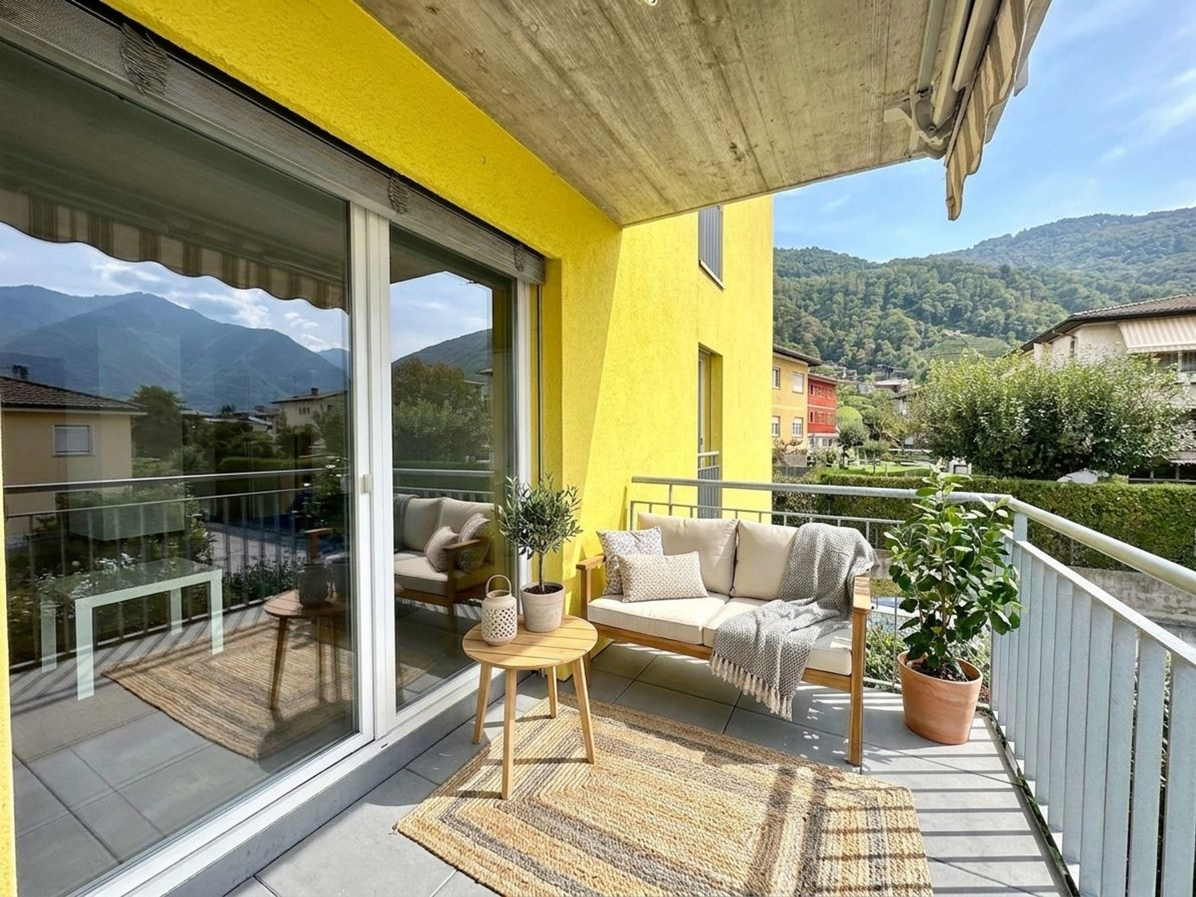 Agno: 2.5 locali luminosi con balcone - Bild 3