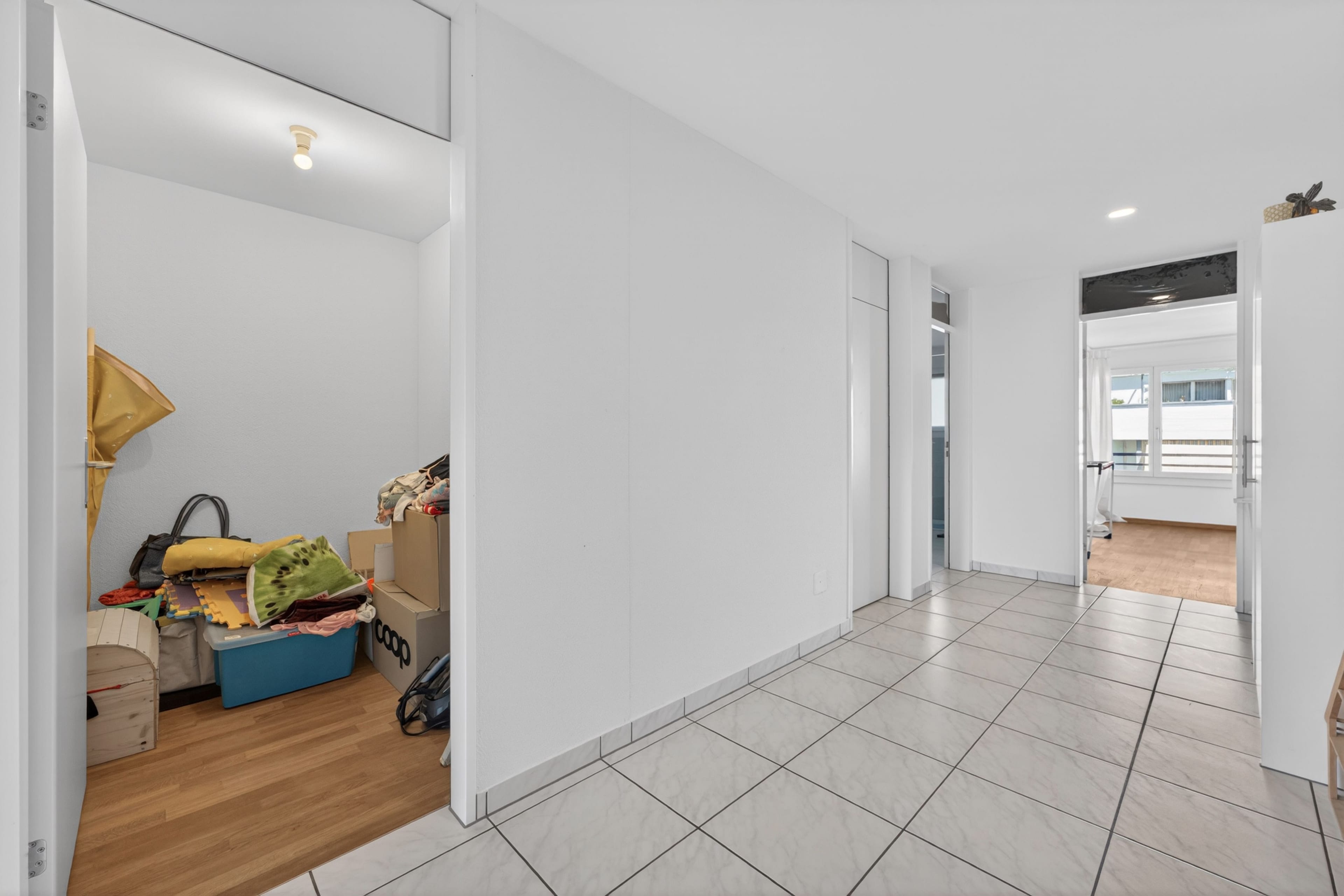 Wohnen wie im eigenen Haus – 5.5-Zimmer mit Garten und grosszügigem Grundriss - 25